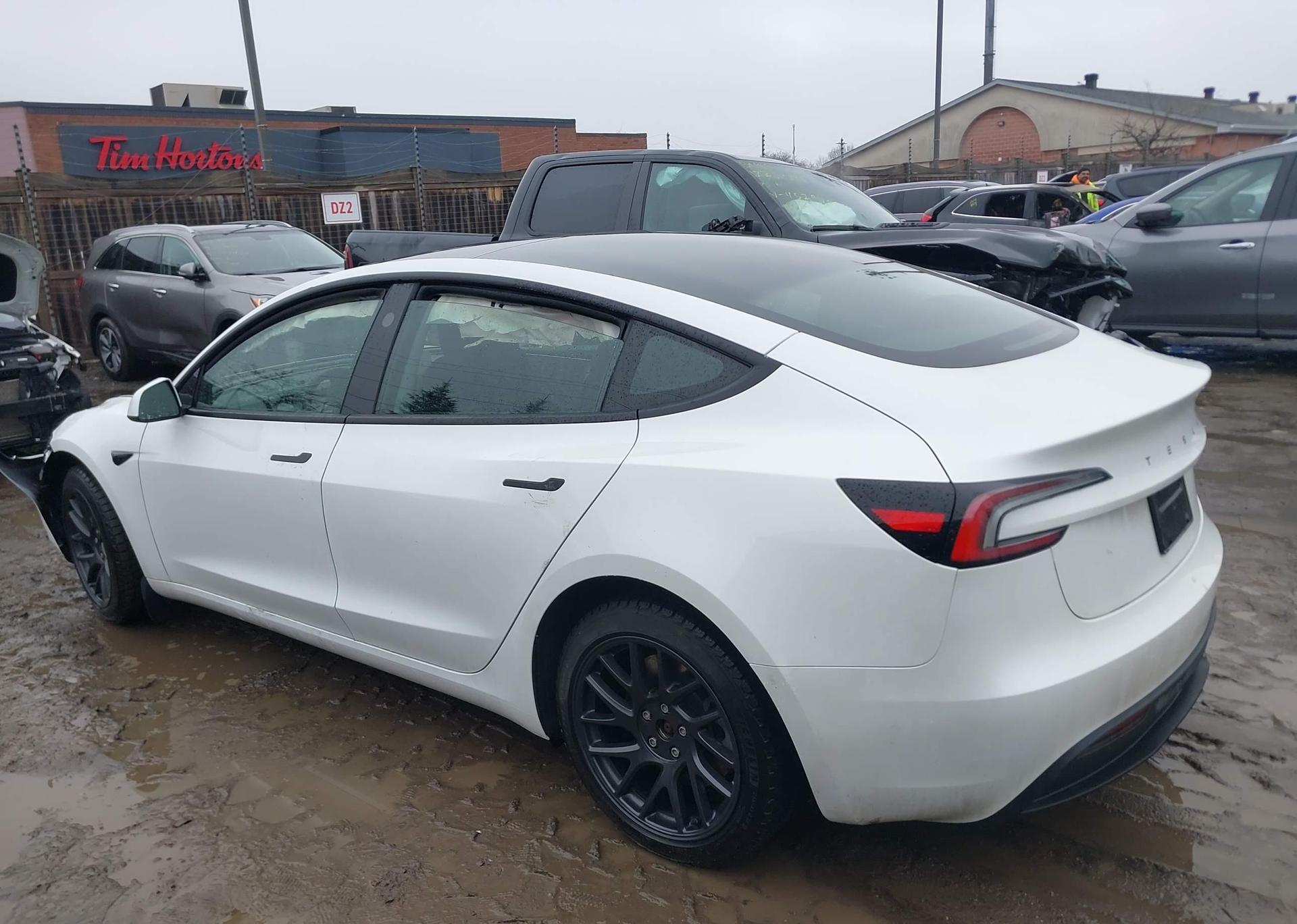 2025 TESLA MODEL 3 LONG RANGE