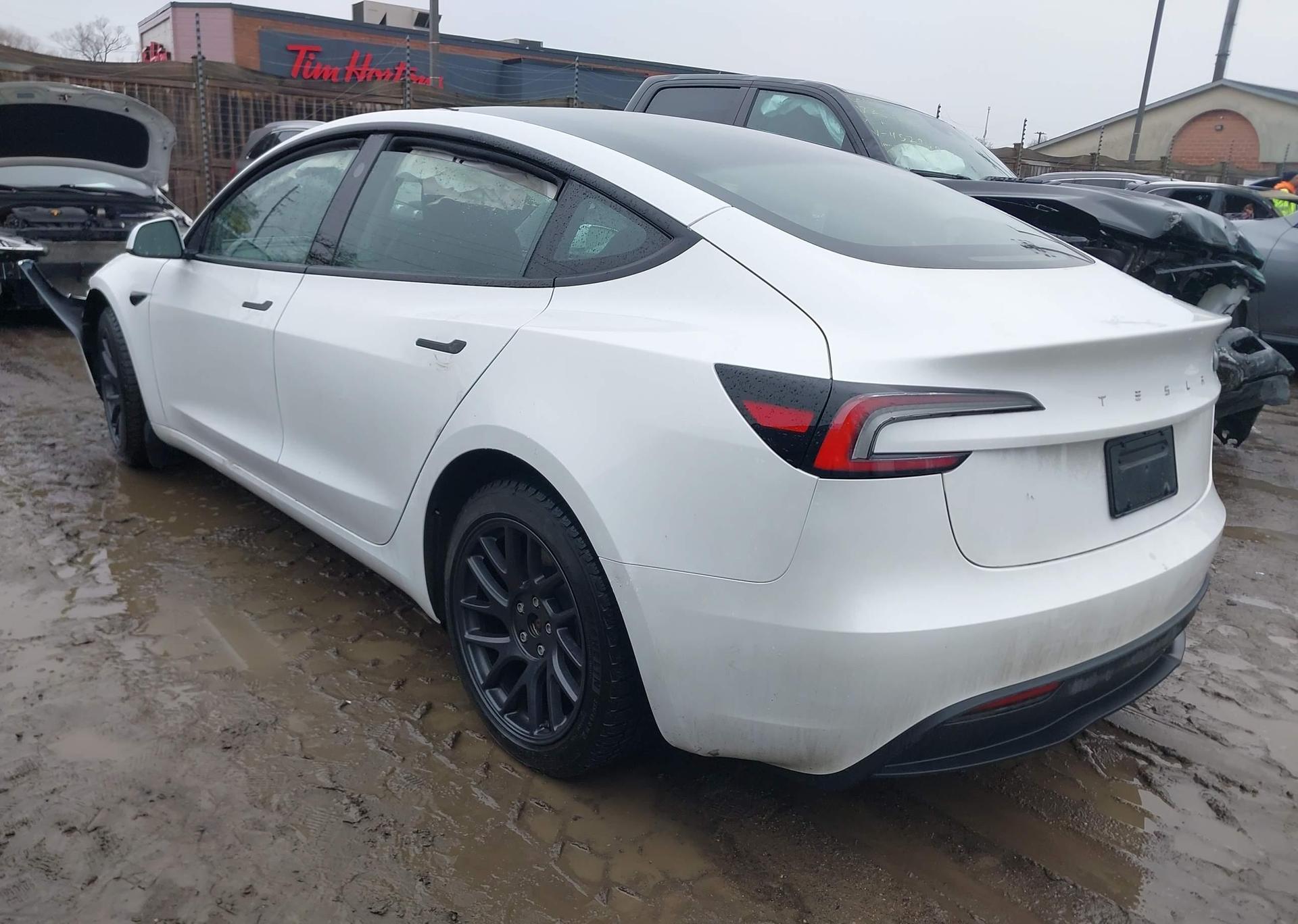 2025 TESLA MODEL 3 LONG RANGE
