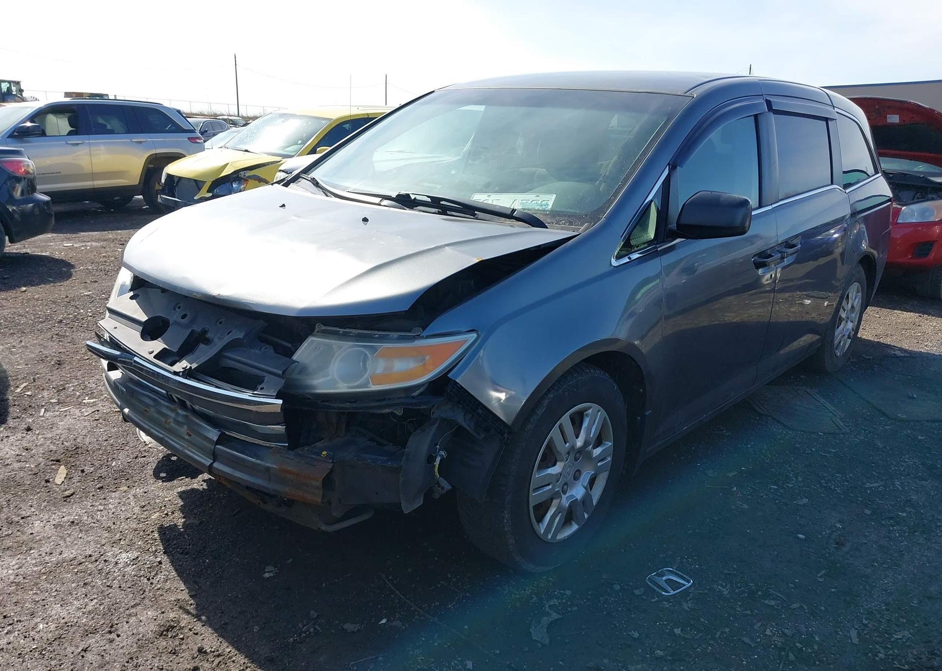 2012 HONDA ODYSSEY LX