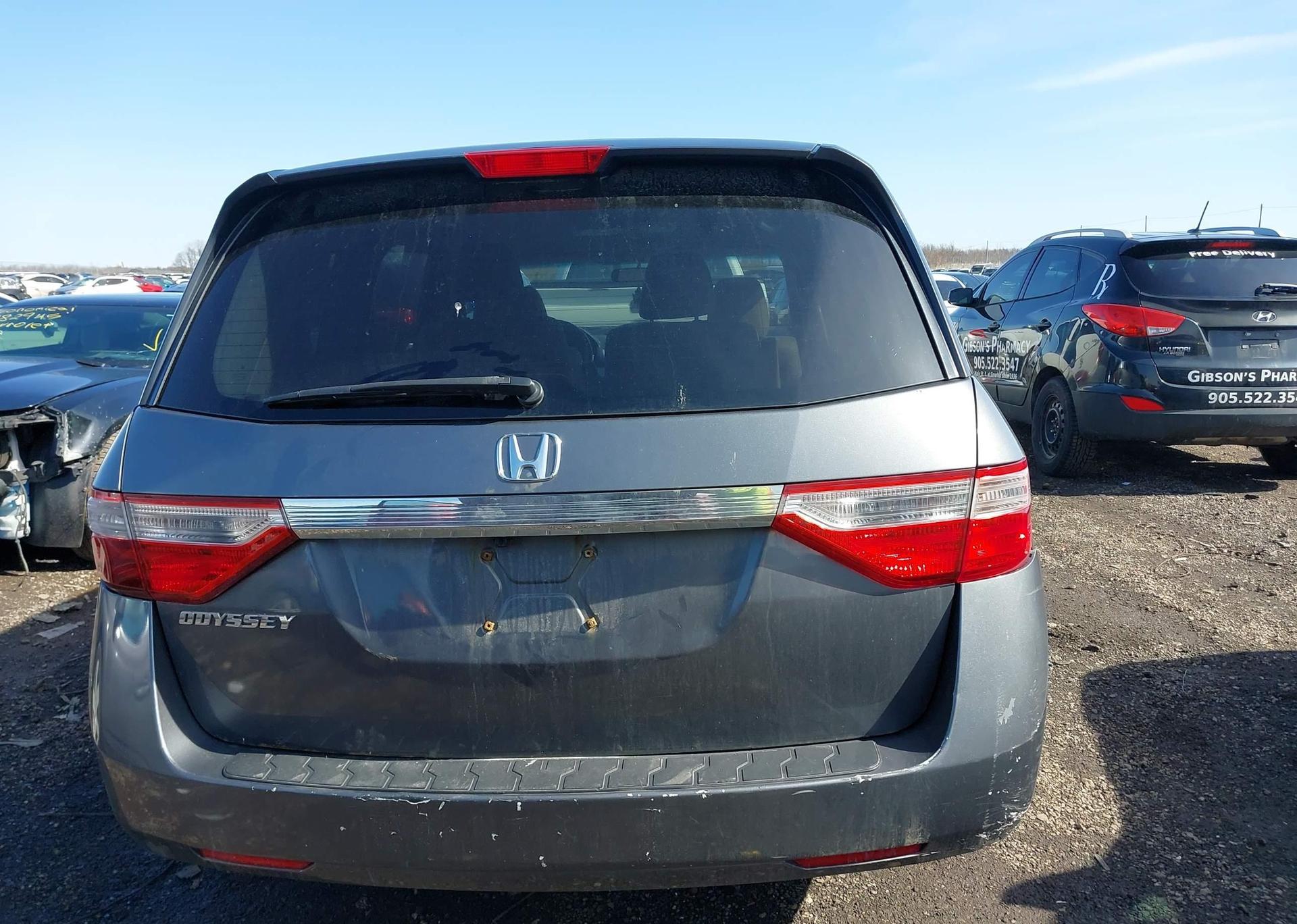 2012 HONDA ODYSSEY LX