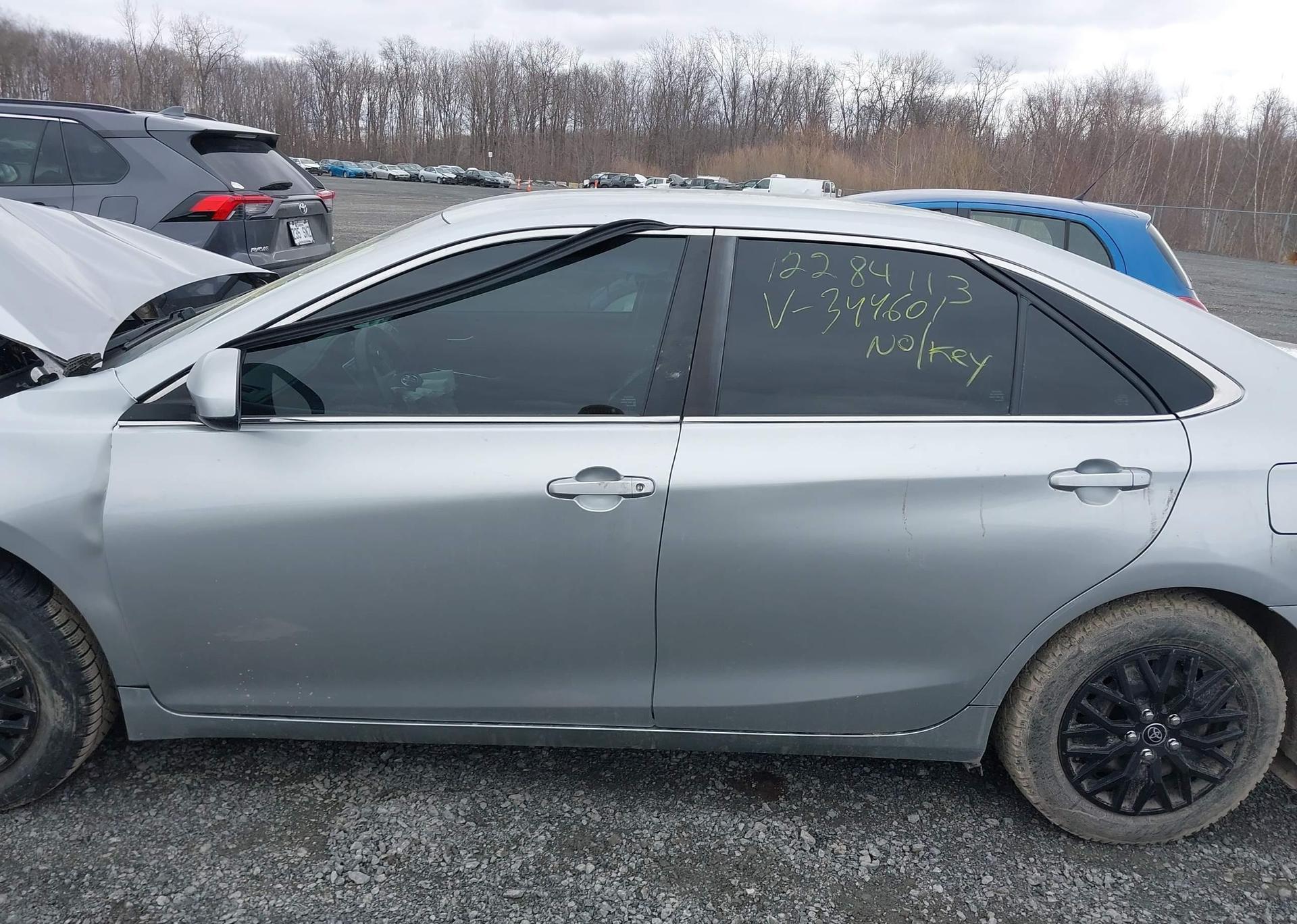 2017 TOYOTA CAMRY