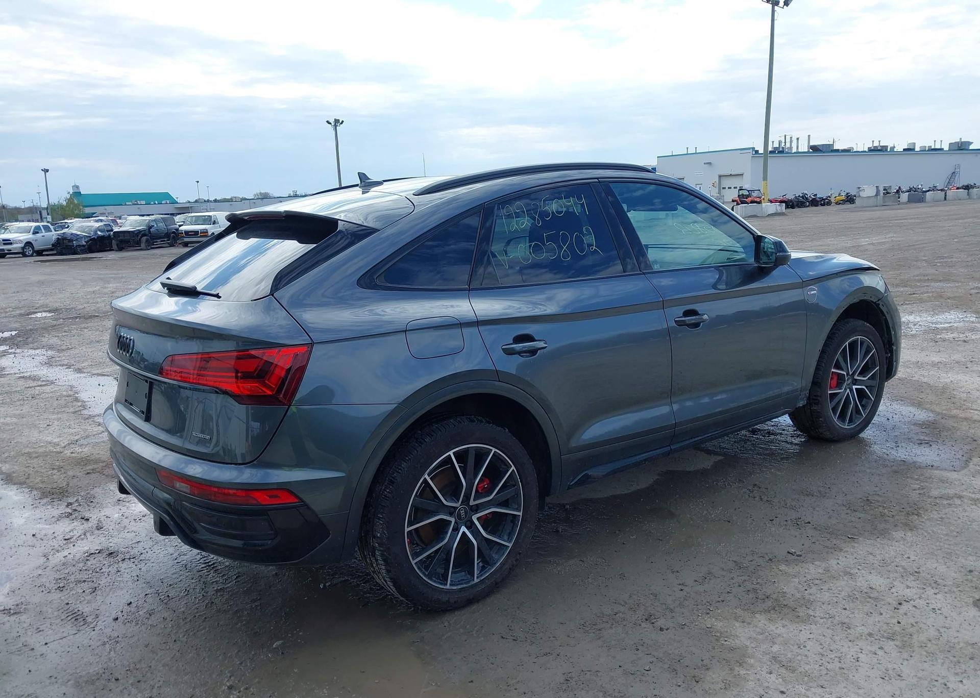 2024 AUDI Q5