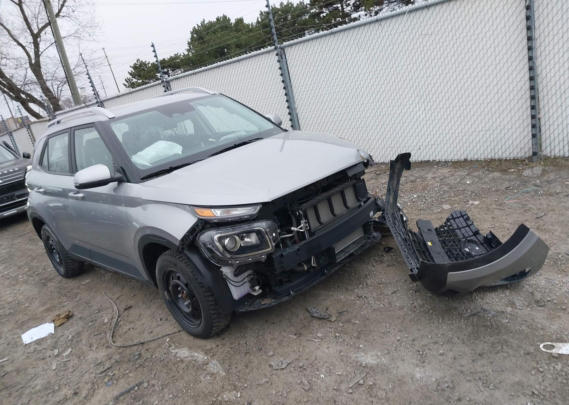 2025 HYUNDAI VENUE SEL