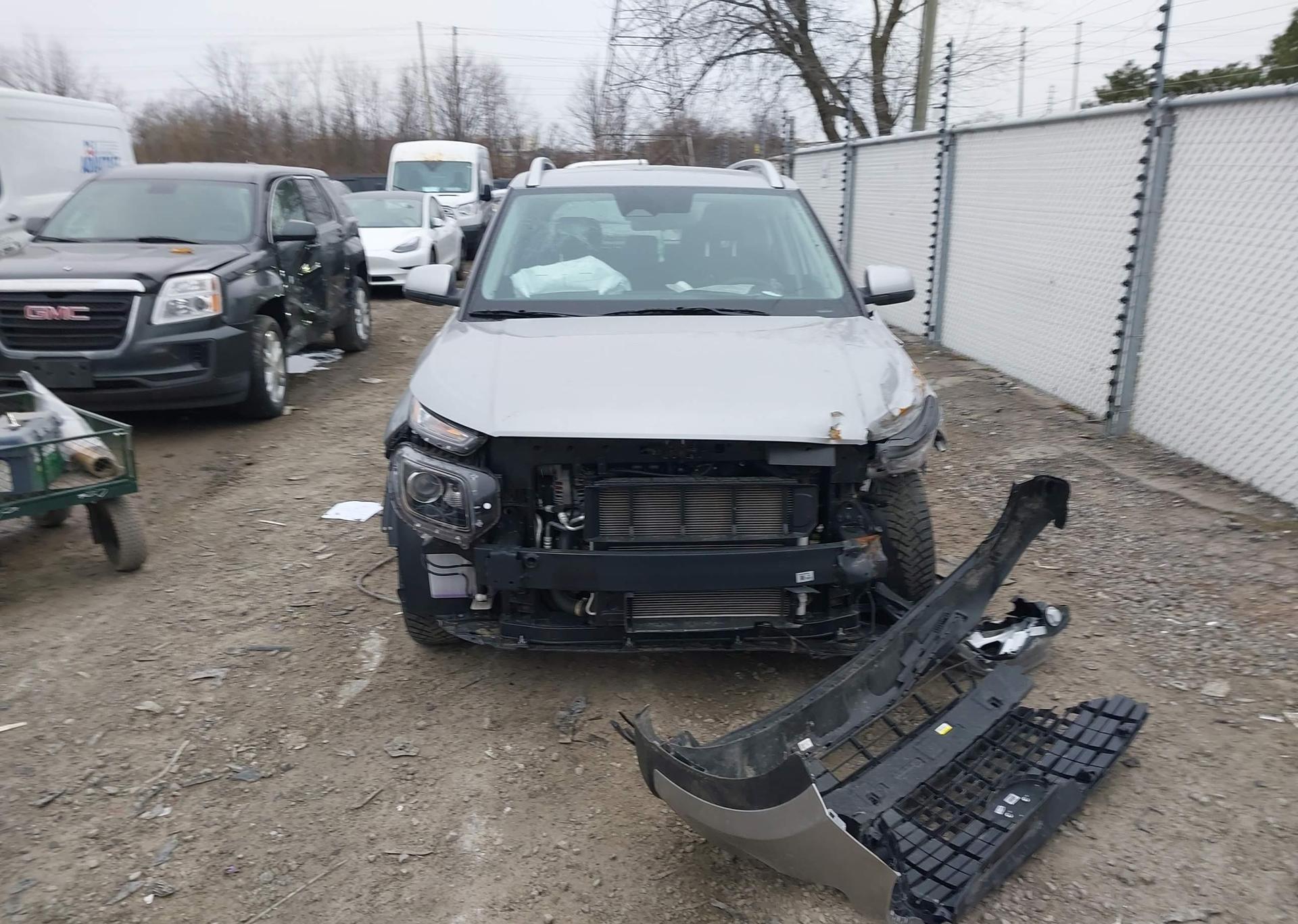 2025 HYUNDAI VENUE SEL