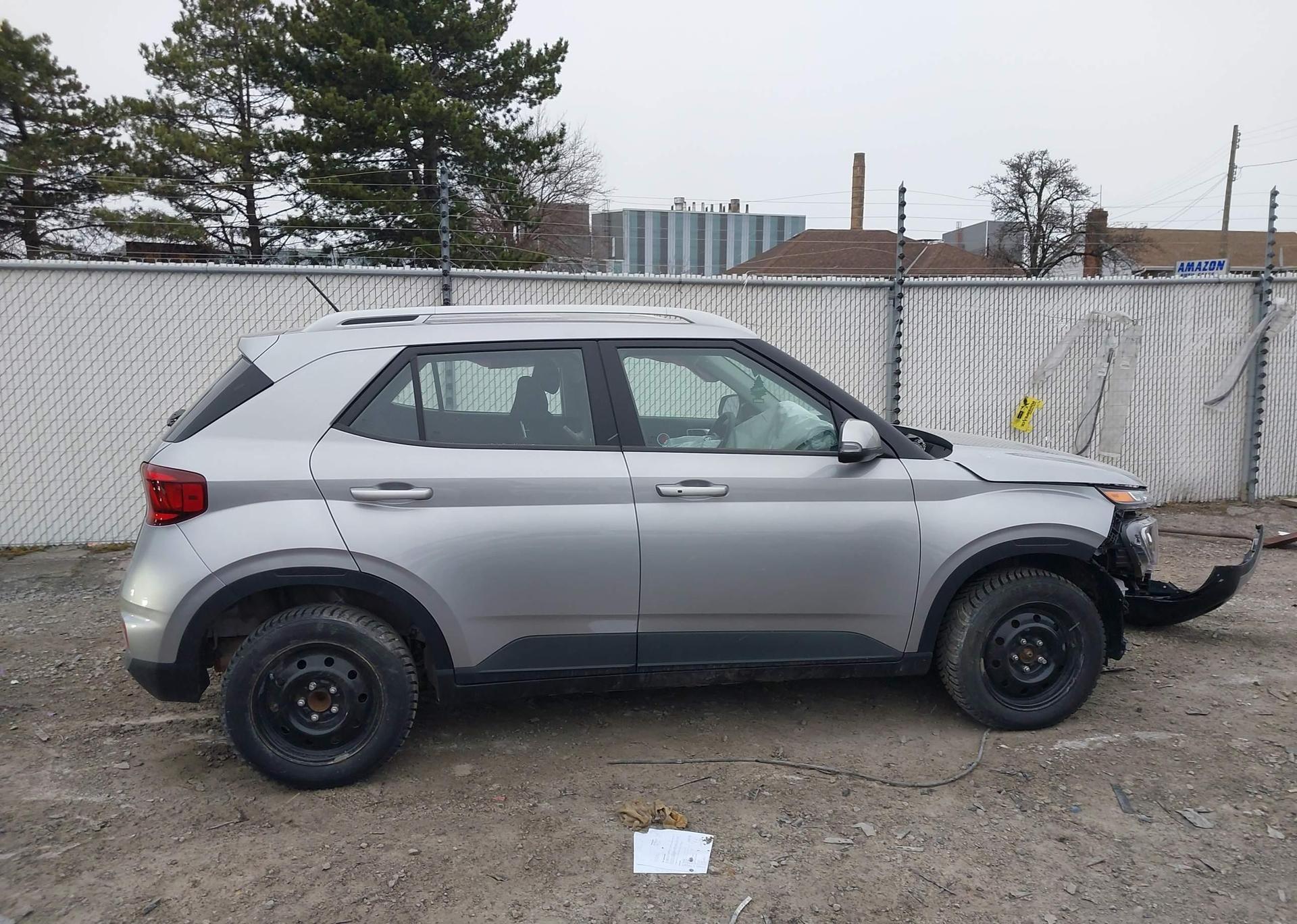 2025 HYUNDAI VENUE SEL