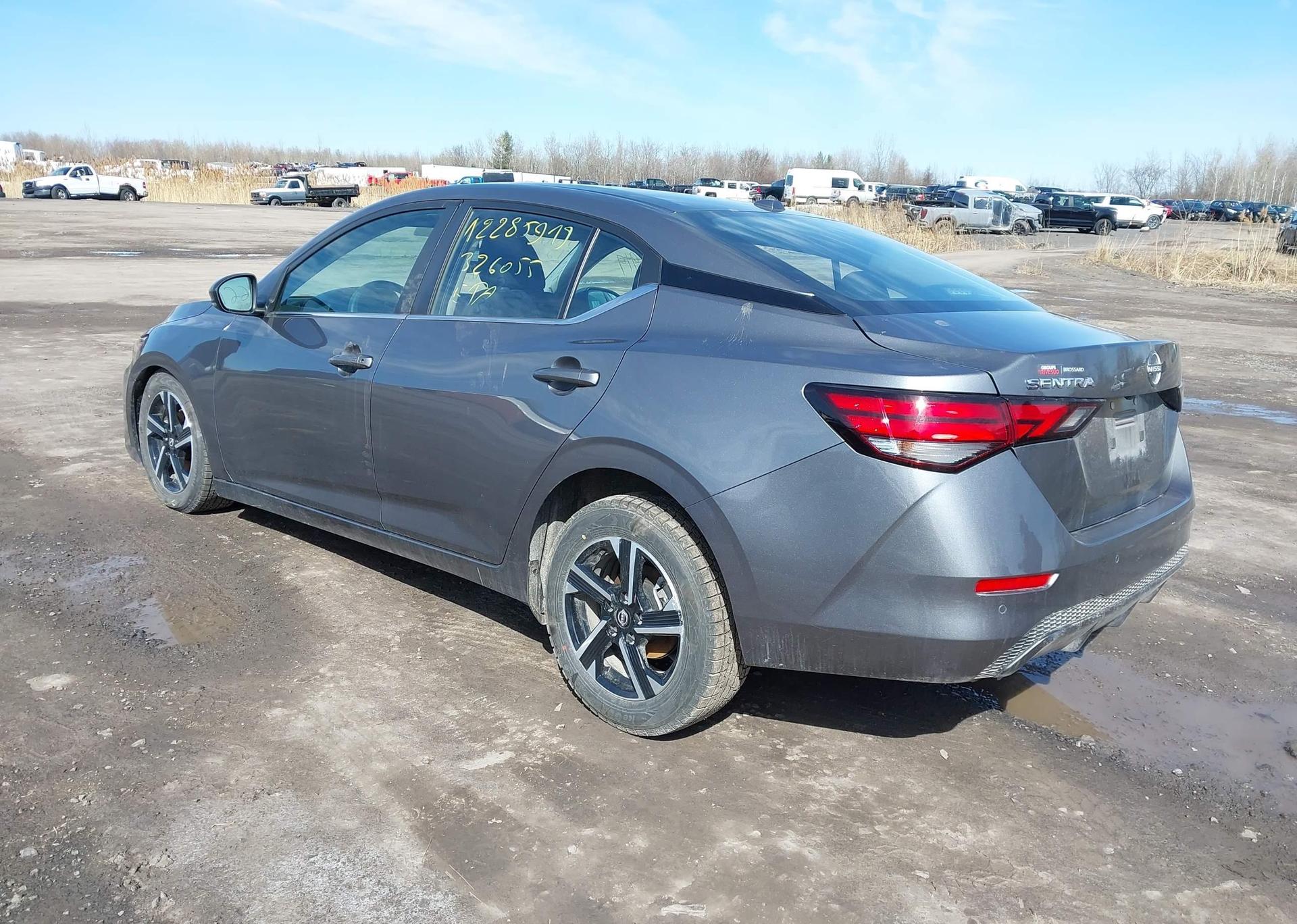 2024 NISSAN SENTRA