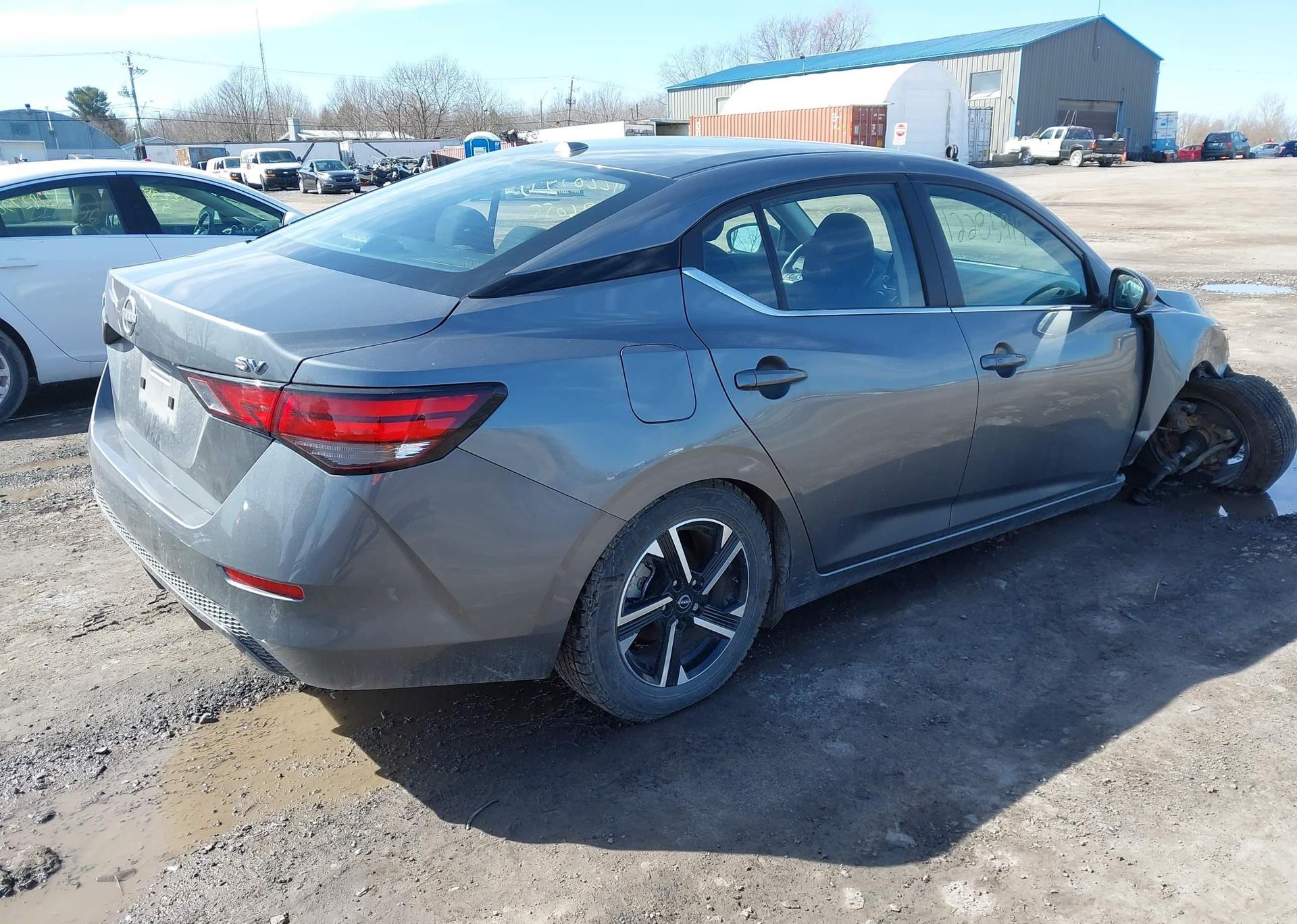 2024 NISSAN SENTRA