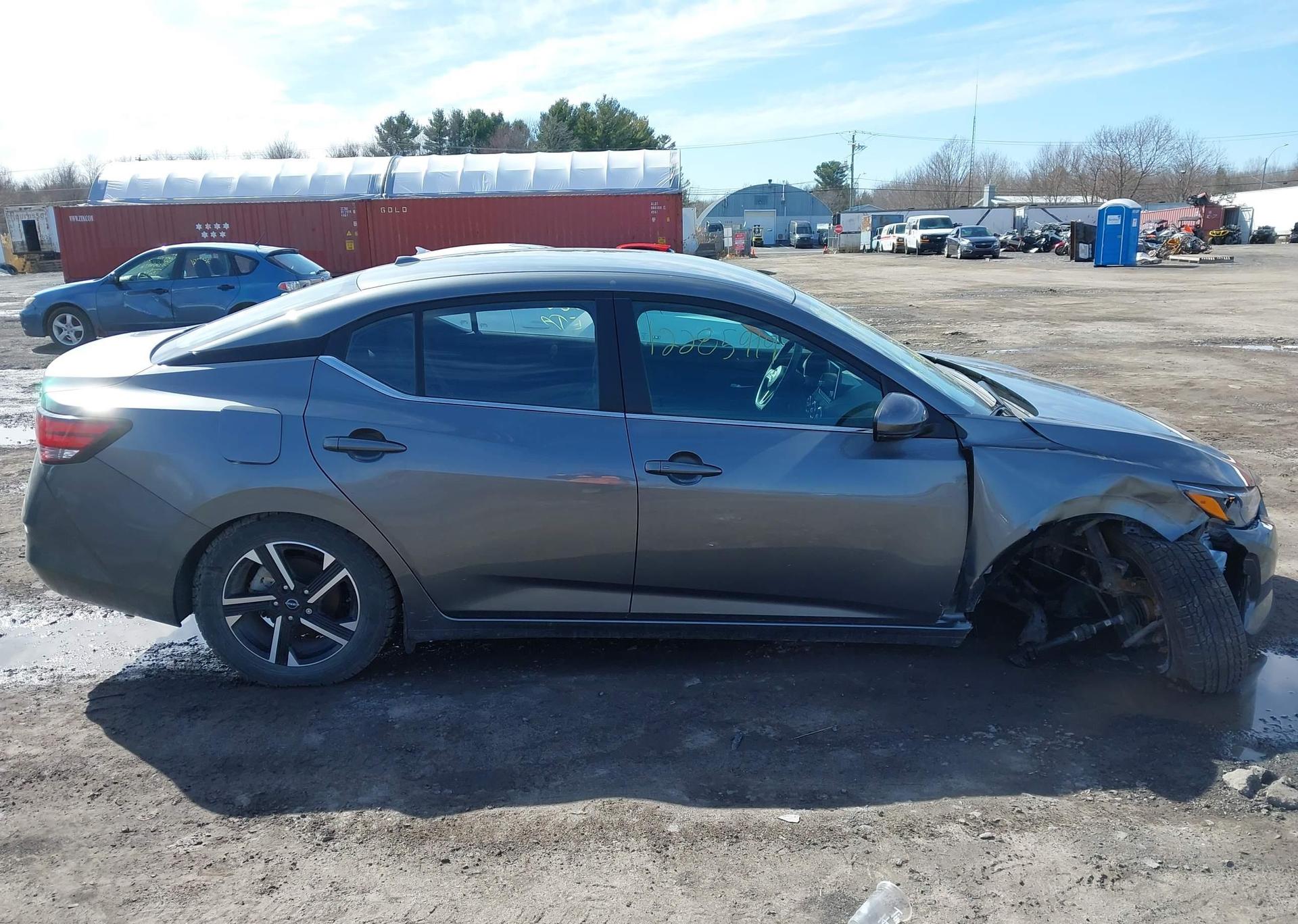 2024 NISSAN SENTRA