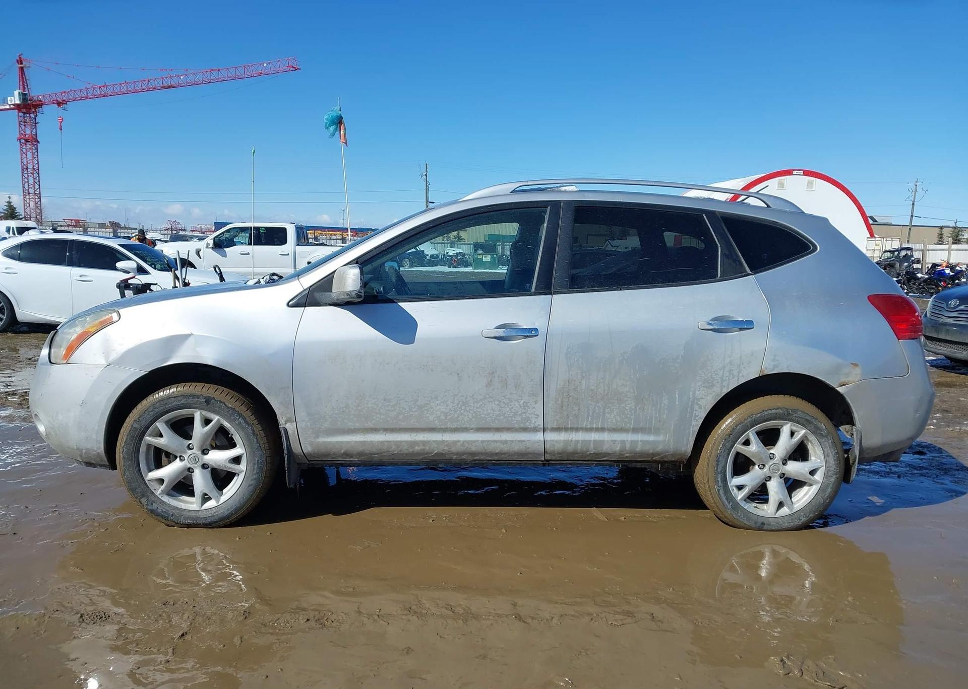 2009 NISSAN ROGUE S