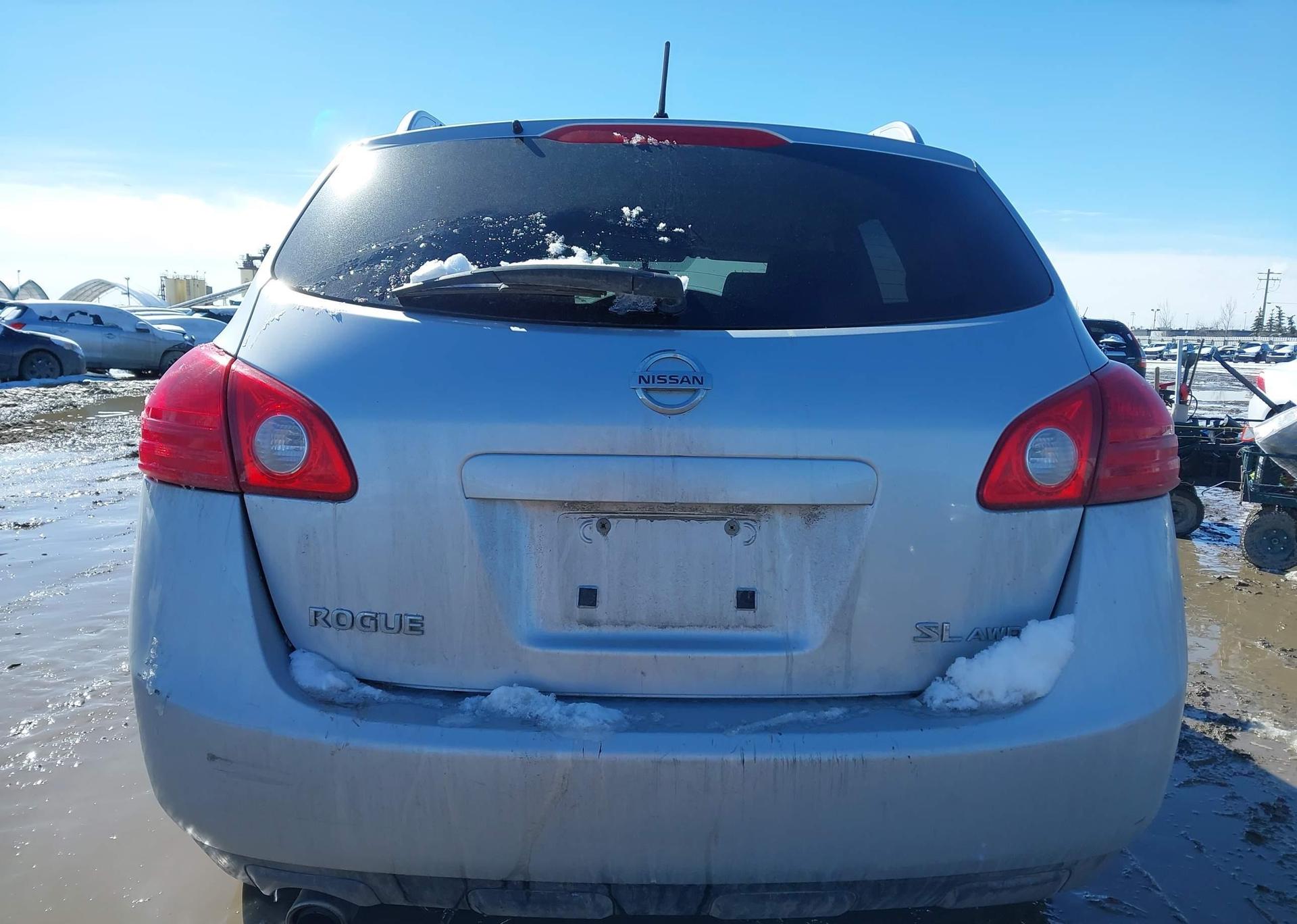 2009 NISSAN ROGUE S