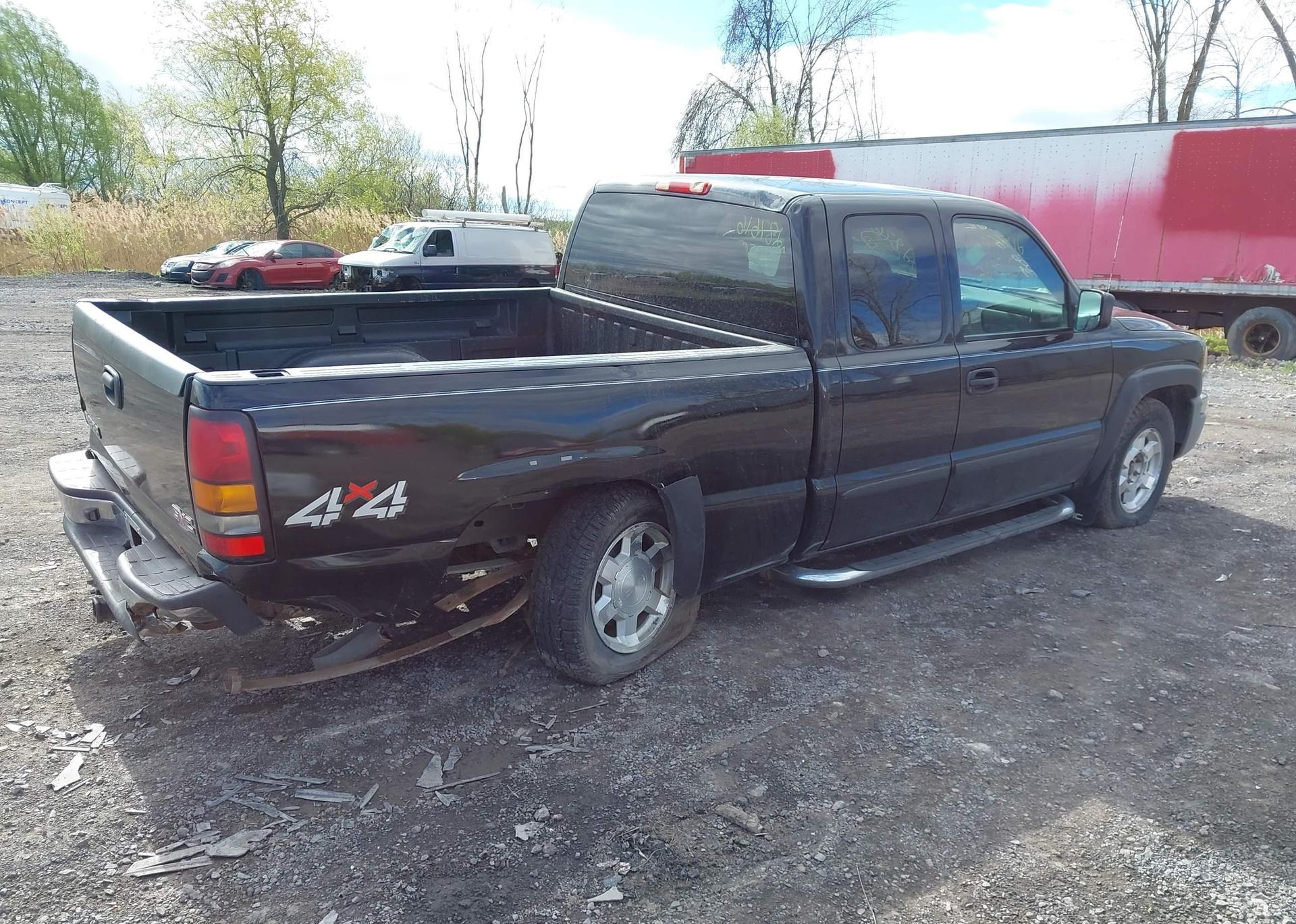 2006 GMC SIERRA 1500 SL