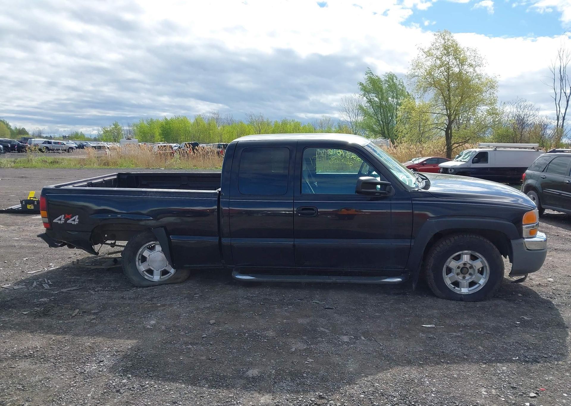 2006 GMC SIERRA 1500 SL