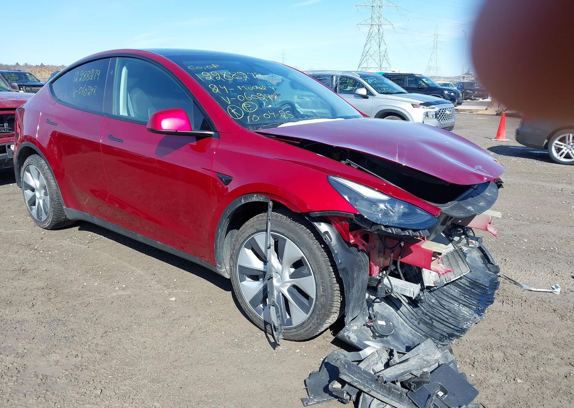 2024 TESLA MODEL Y LONG RANGE