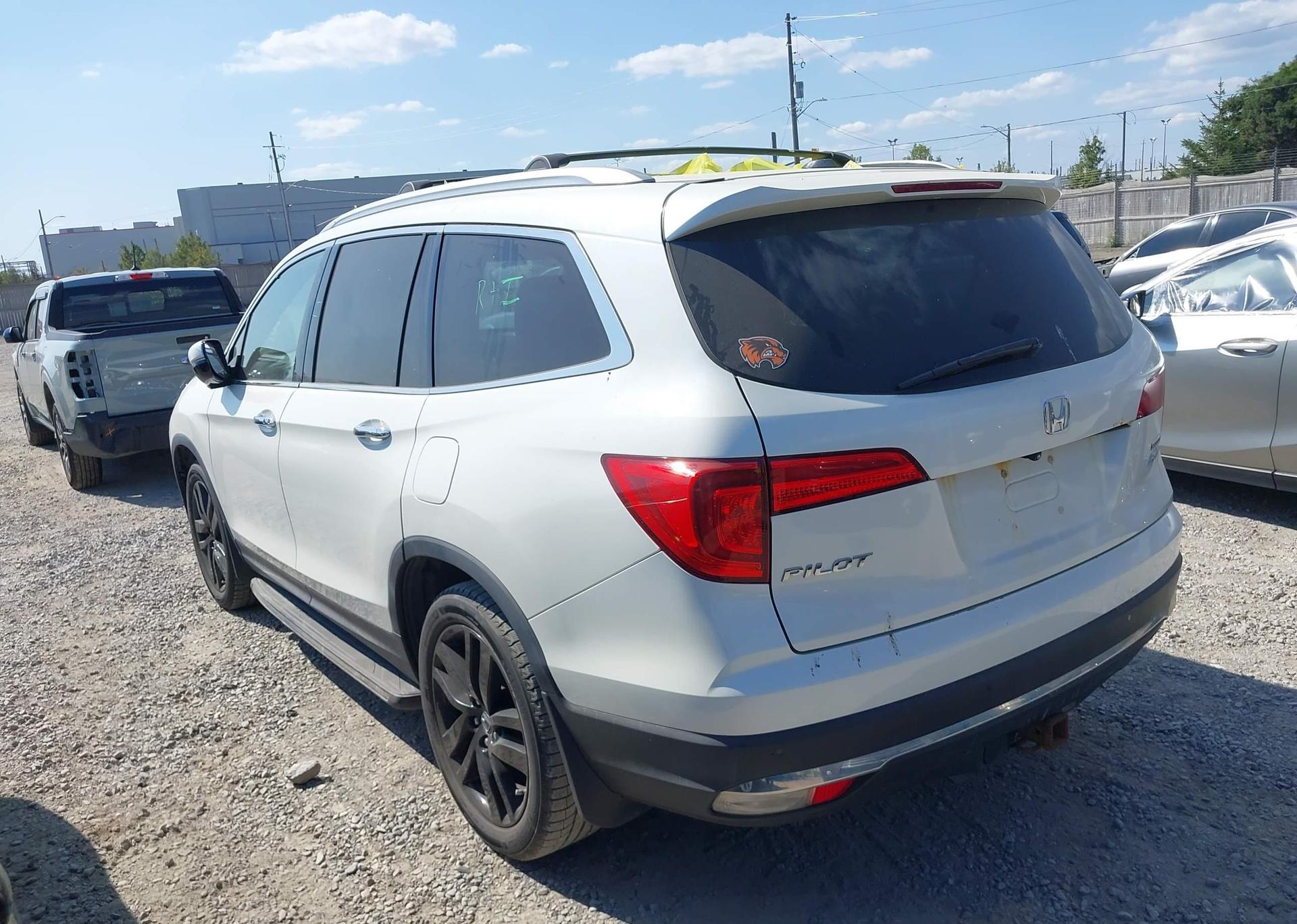 2016 HONDA PILOT