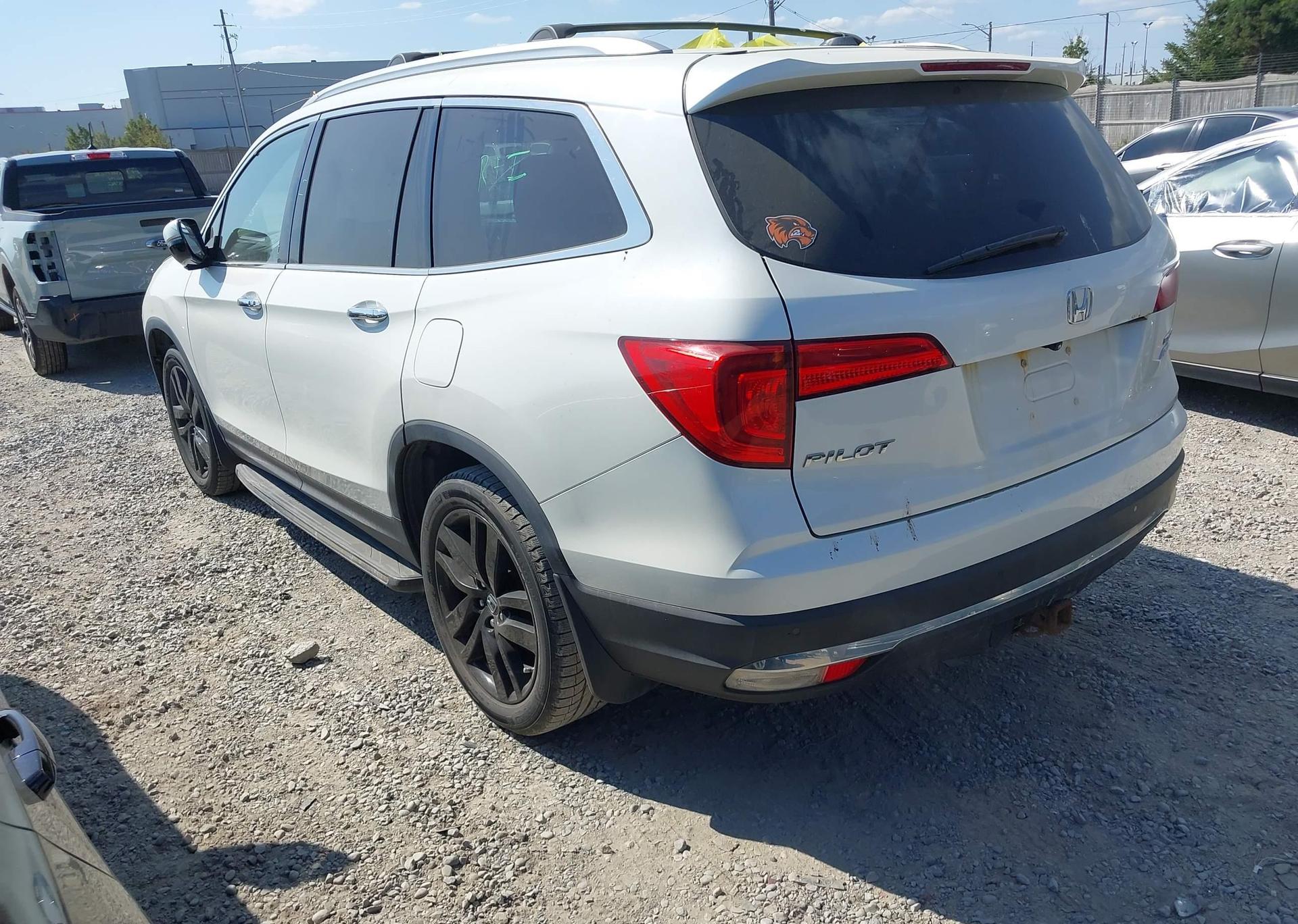 2016 HONDA PILOT