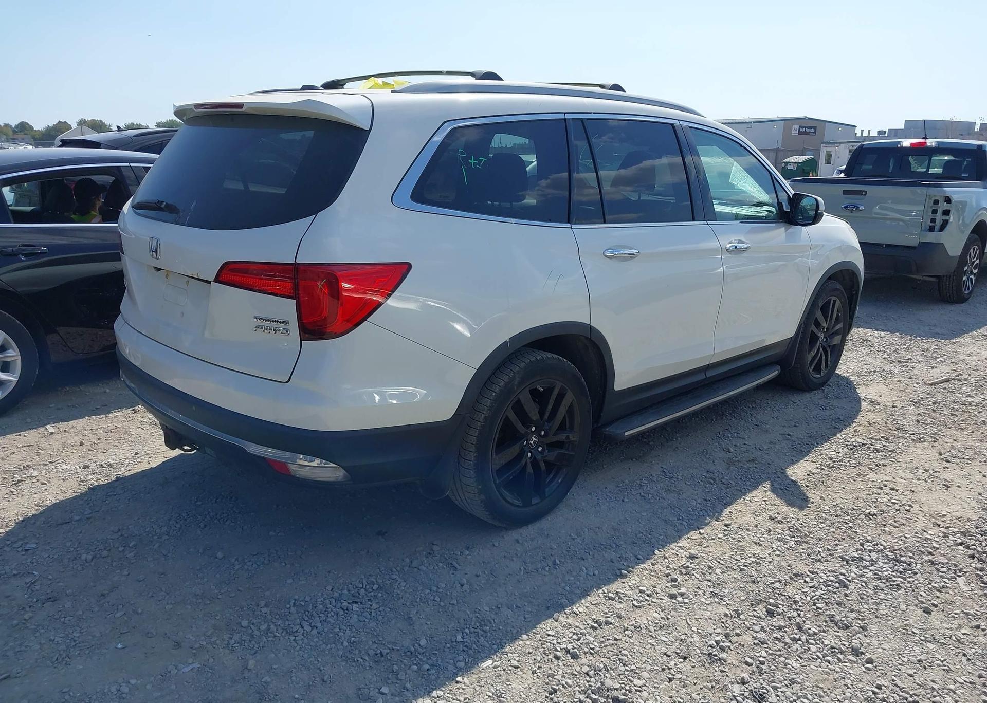 2016 HONDA PILOT