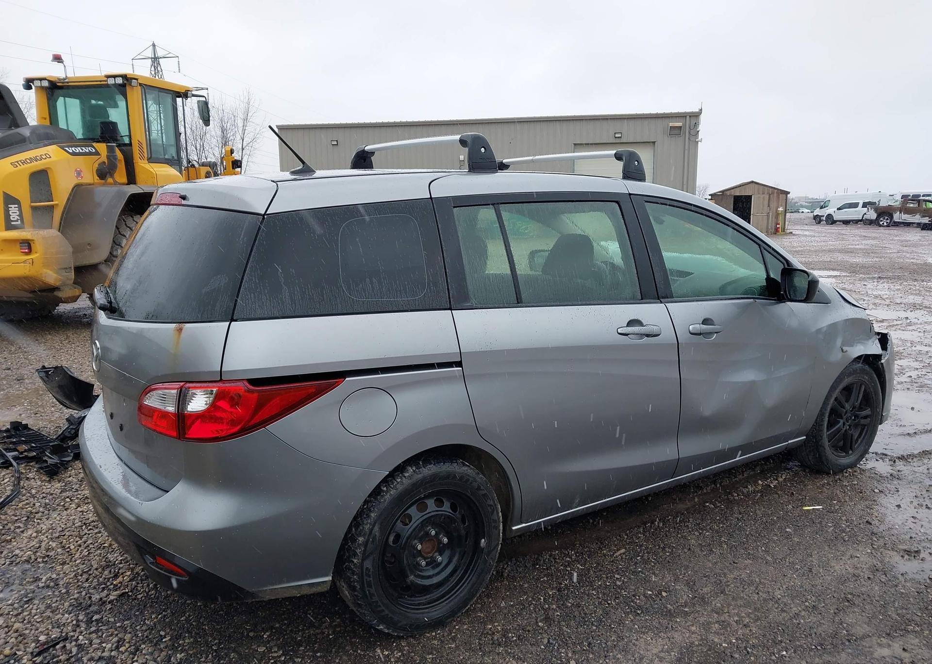 2014 MAZDA MAZDA5 GS