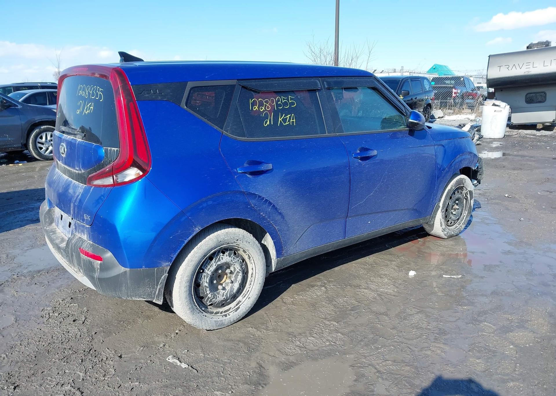 2021 KIA SOUL