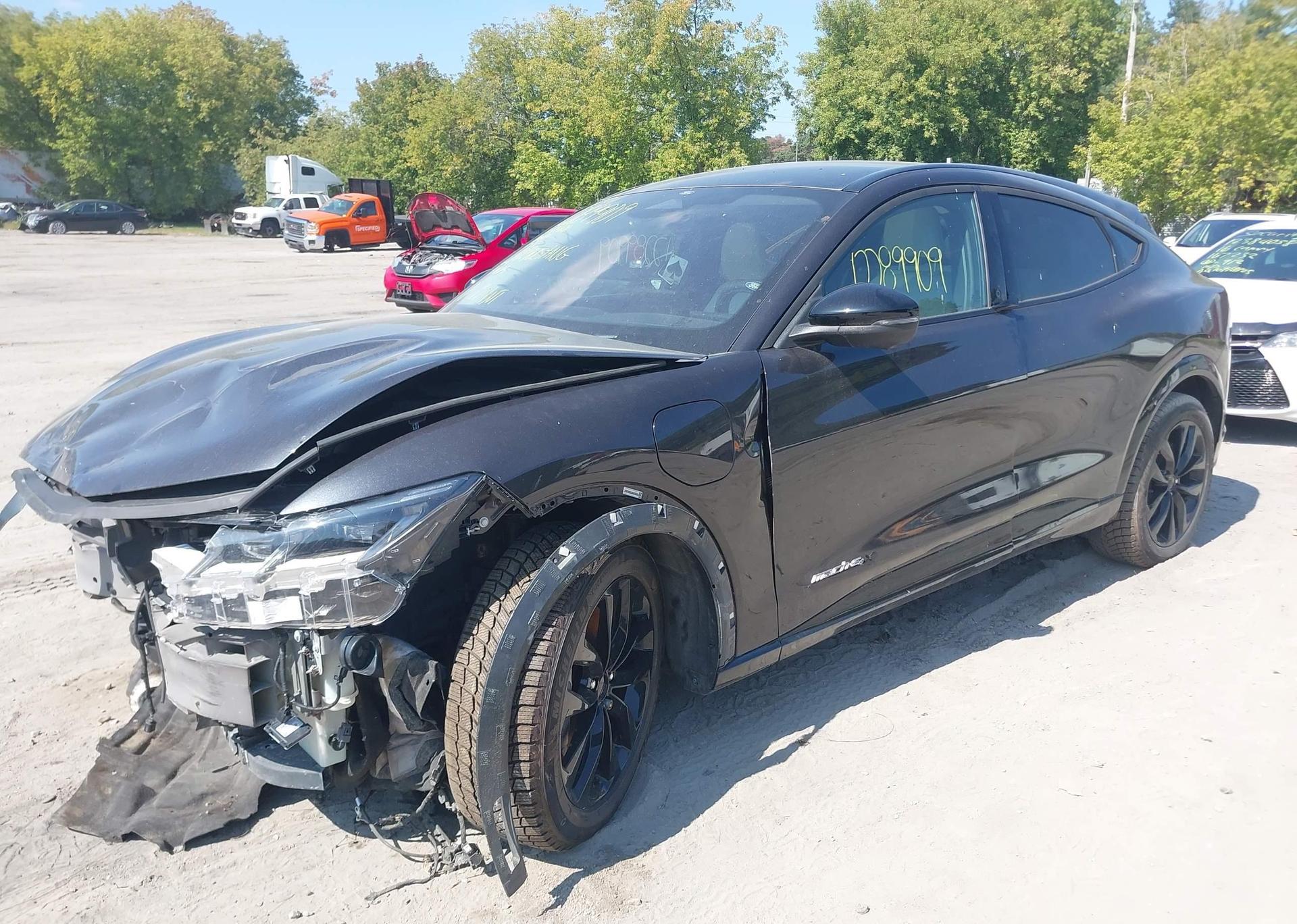 2022 FORD MUSTANG MACH-E PREMIUM