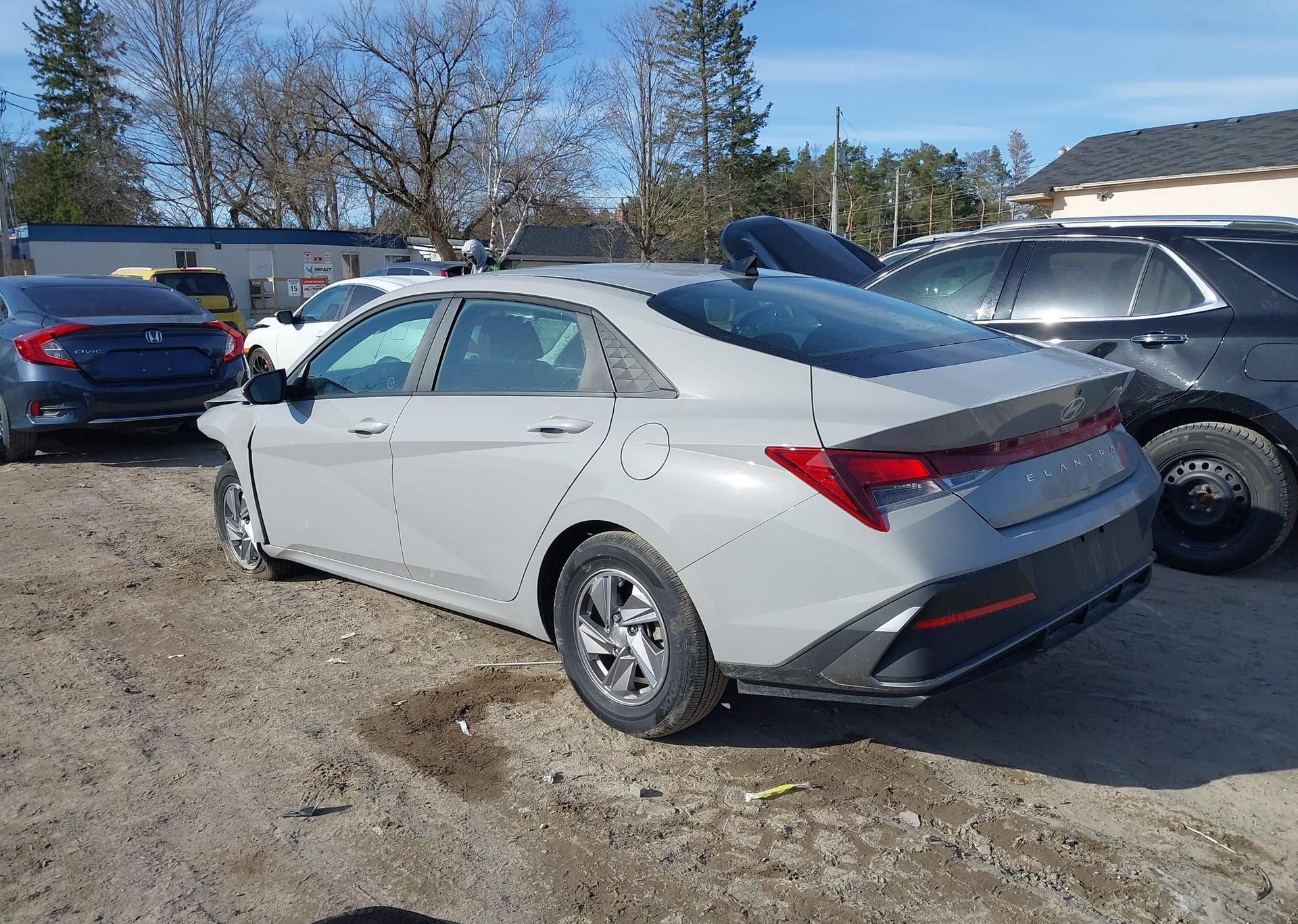2025 HYUNDAI ELANTRA ESSENTIAL