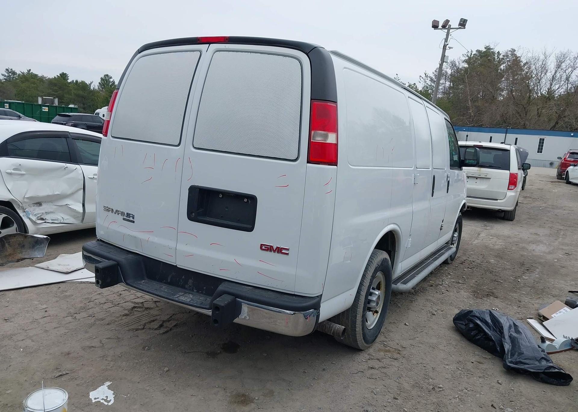 2015 GMC SAVANA G2500