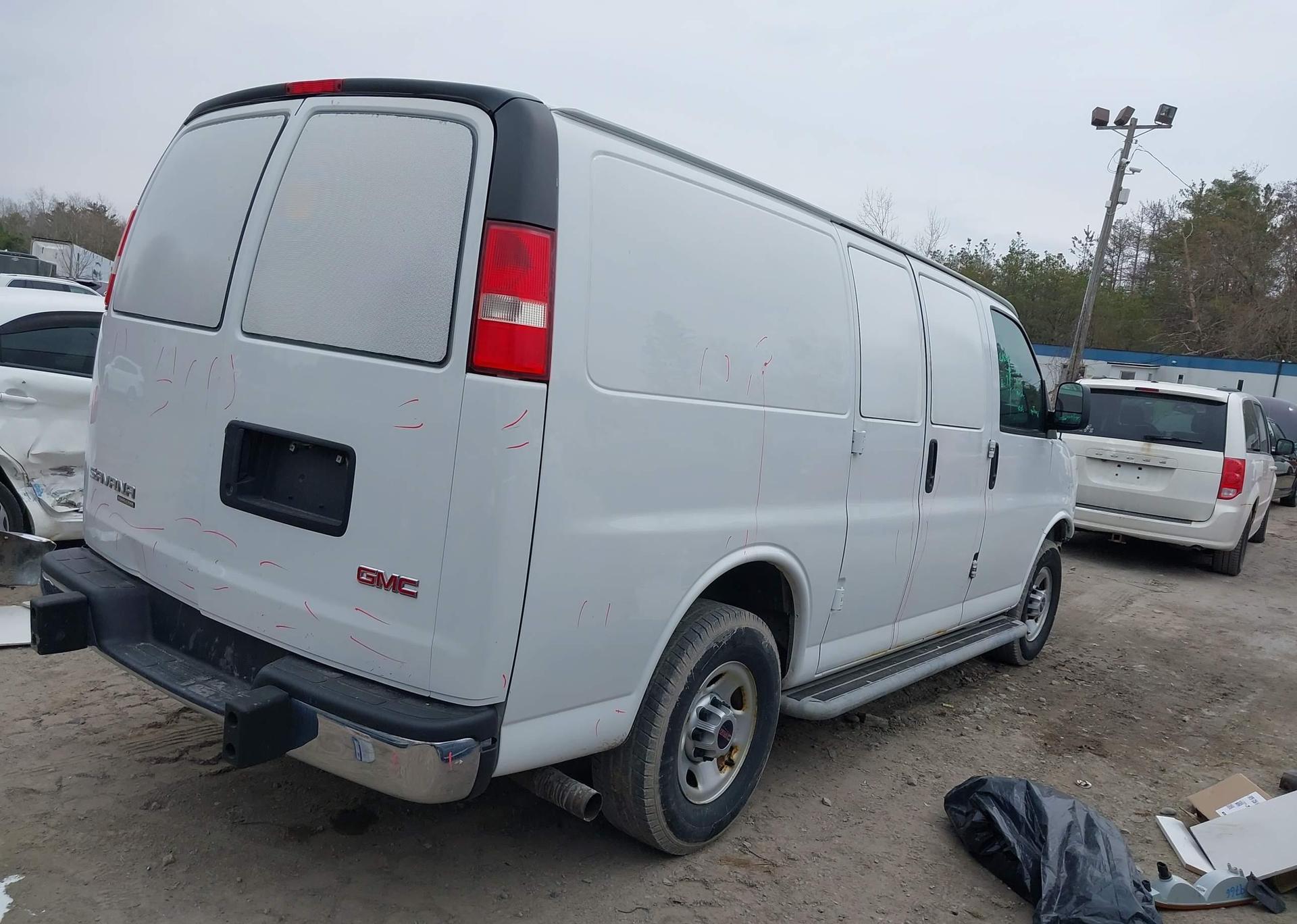 2015 GMC SAVANA G2500
