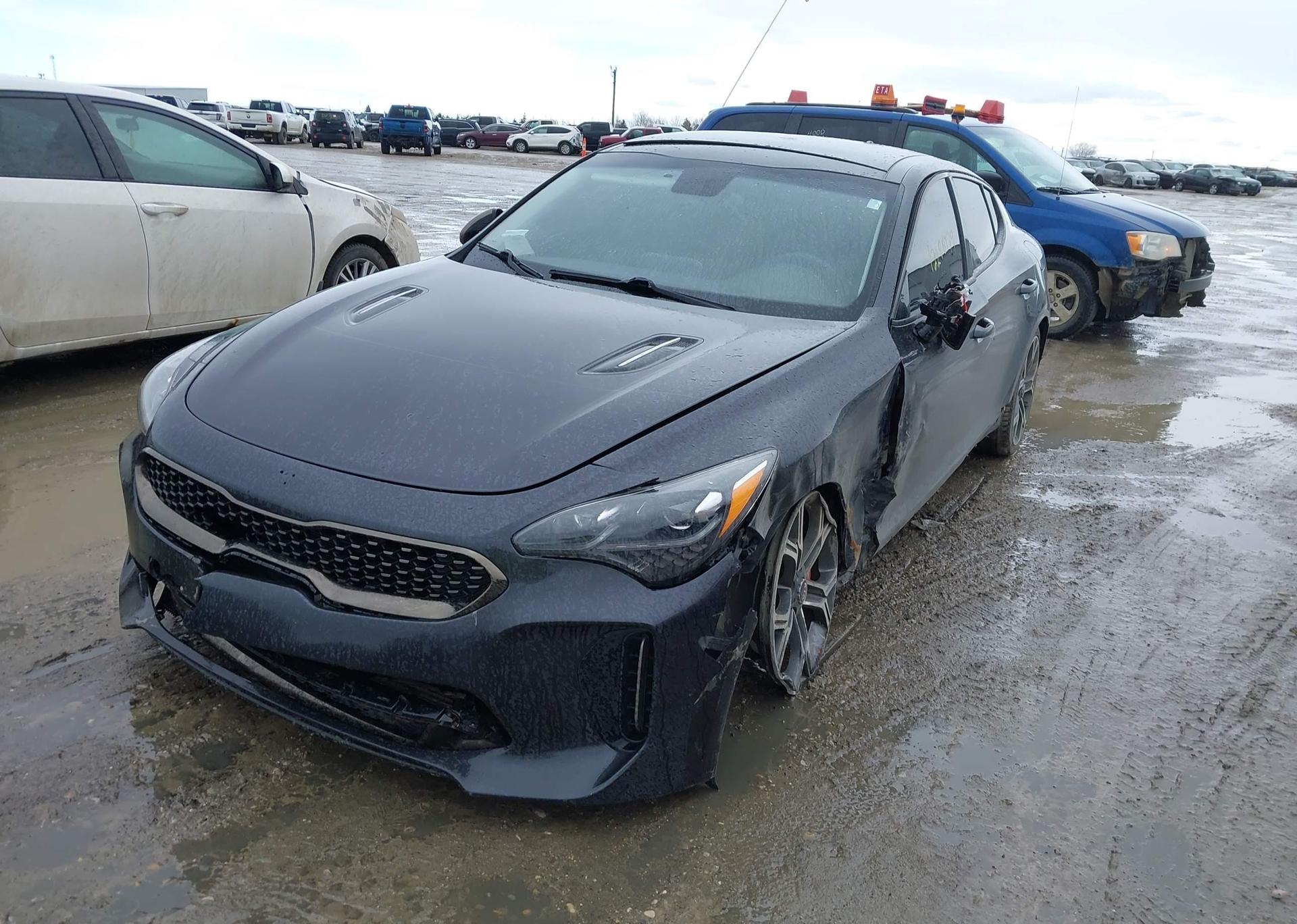 2019 KIA STINGER GT
