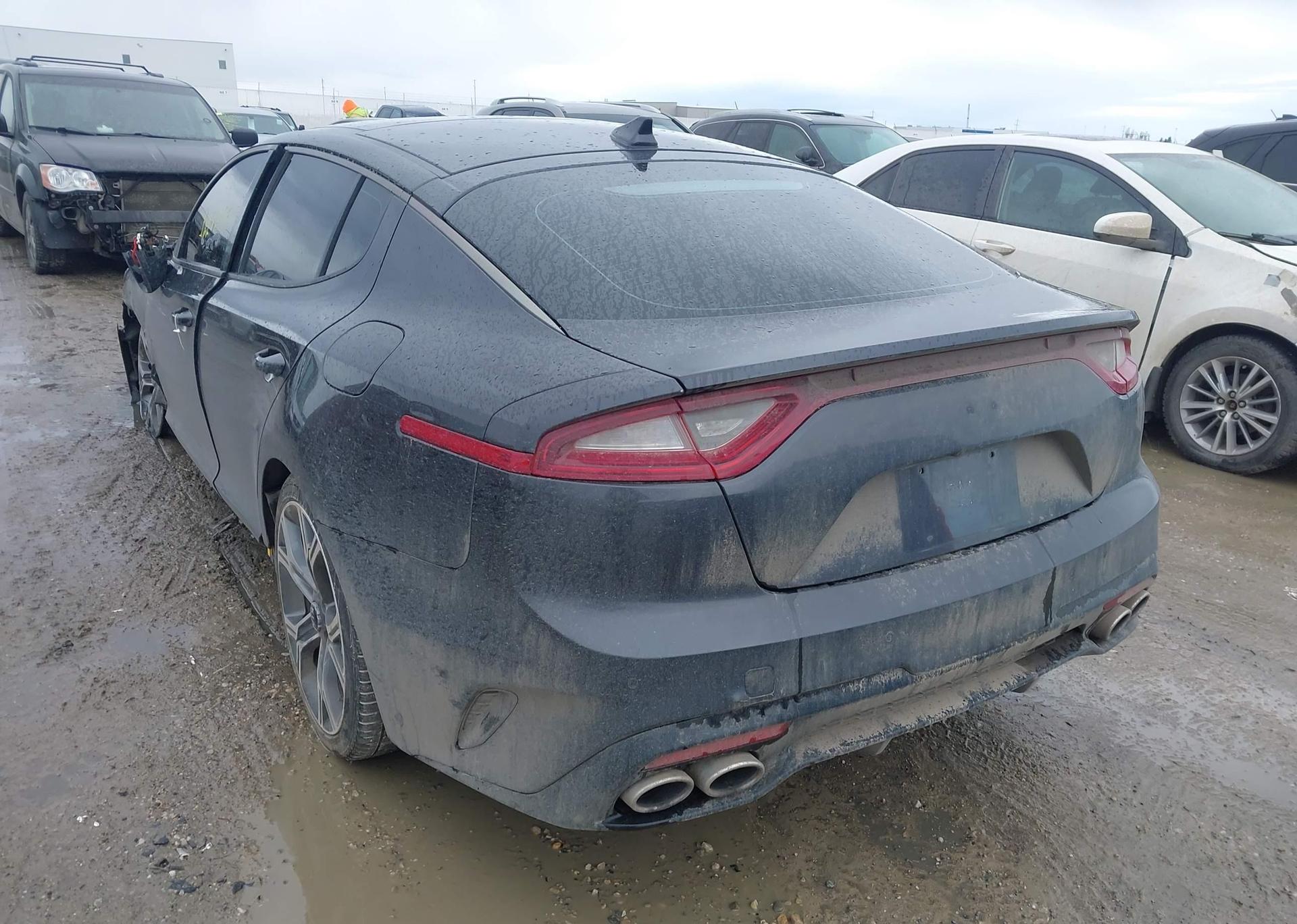 2019 KIA STINGER GT
