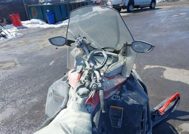 2020 SKIDOO SNOWMOBILE