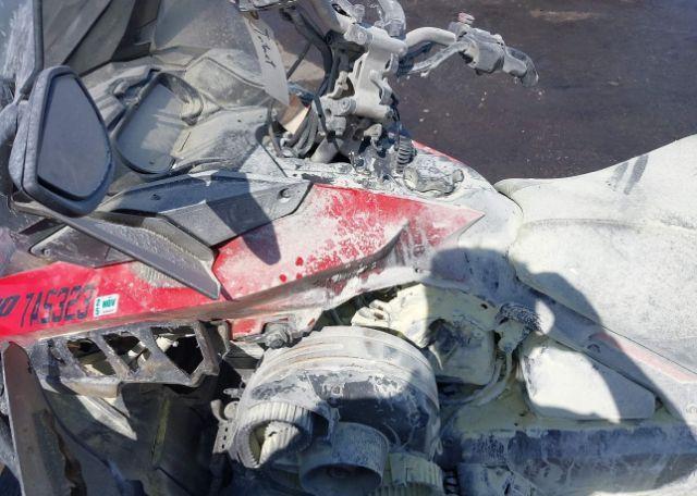2020 SKIDOO SNOWMOBILE