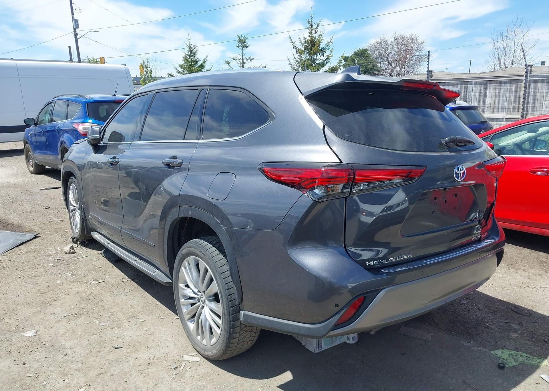 2023 TOYOTA HIGHLANDER