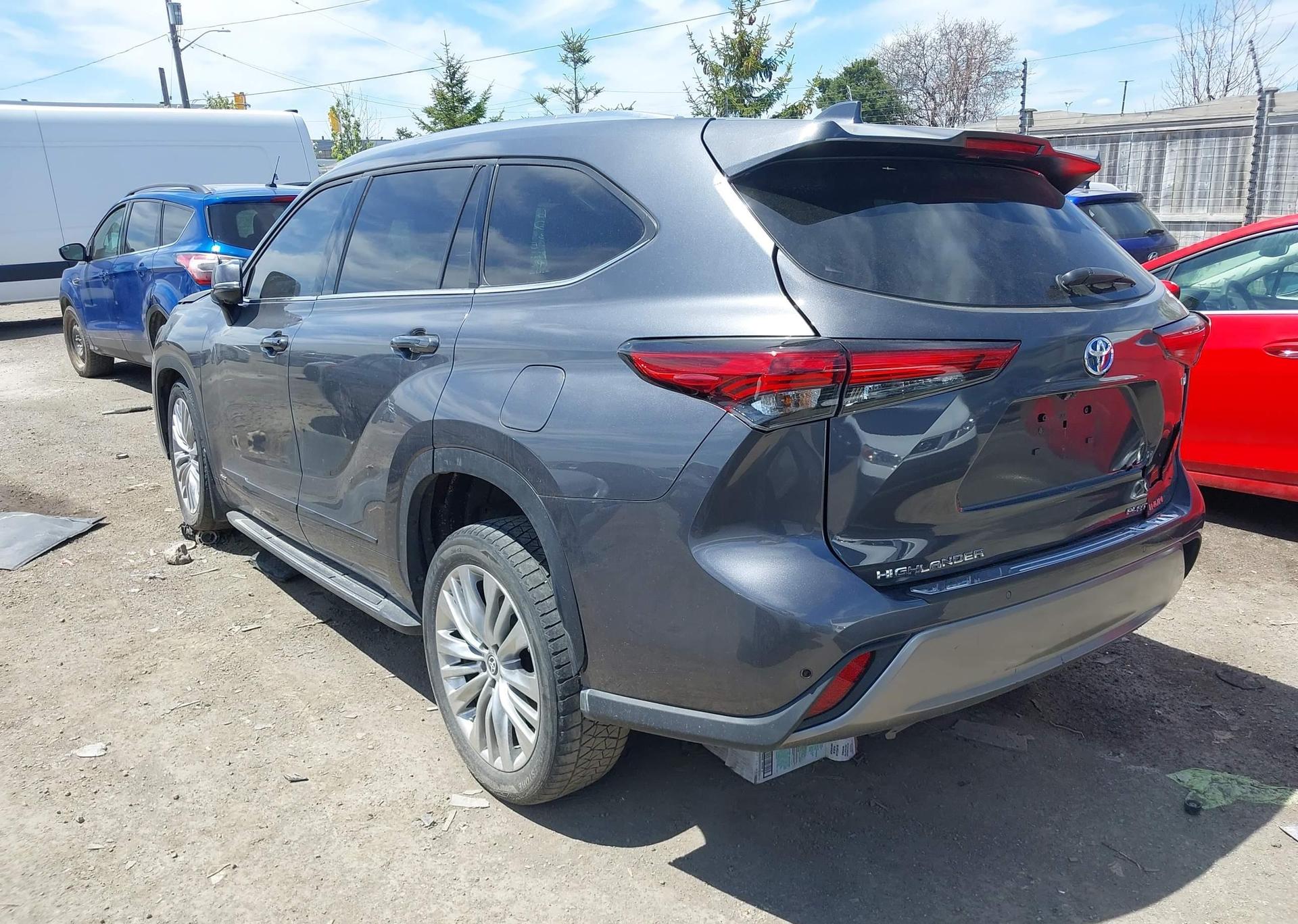 2023 TOYOTA HIGHLANDER