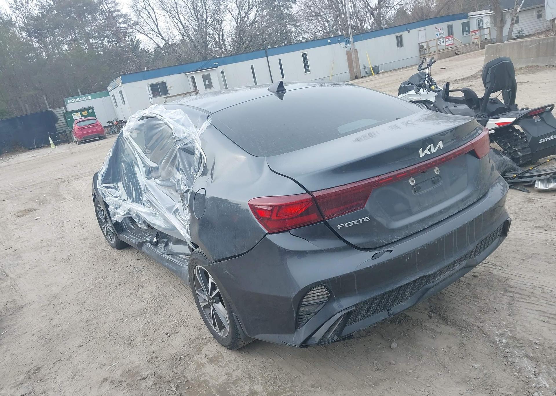 2022 KIA FORTE GT LINE