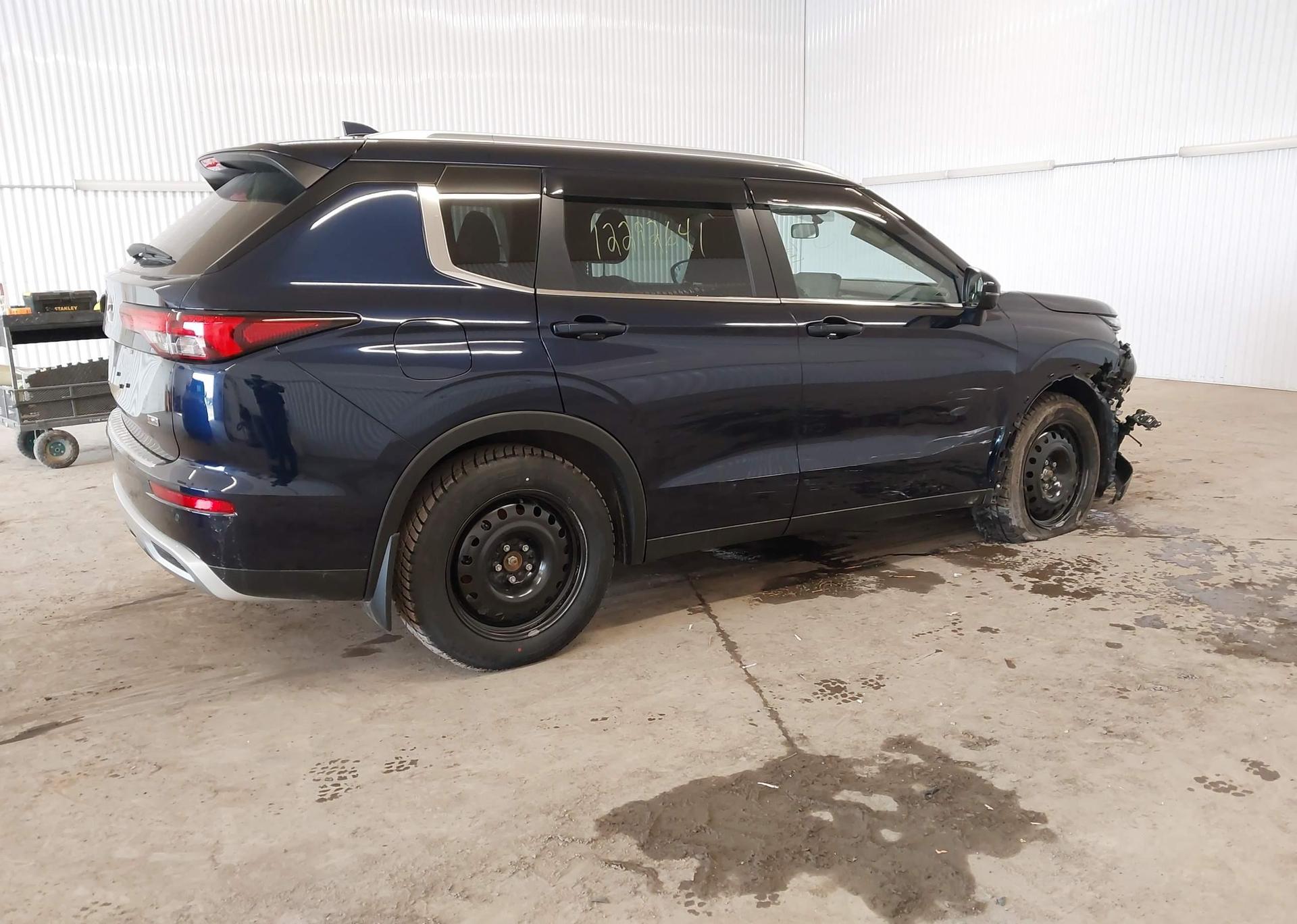 2024 MITSUBISHI outlander