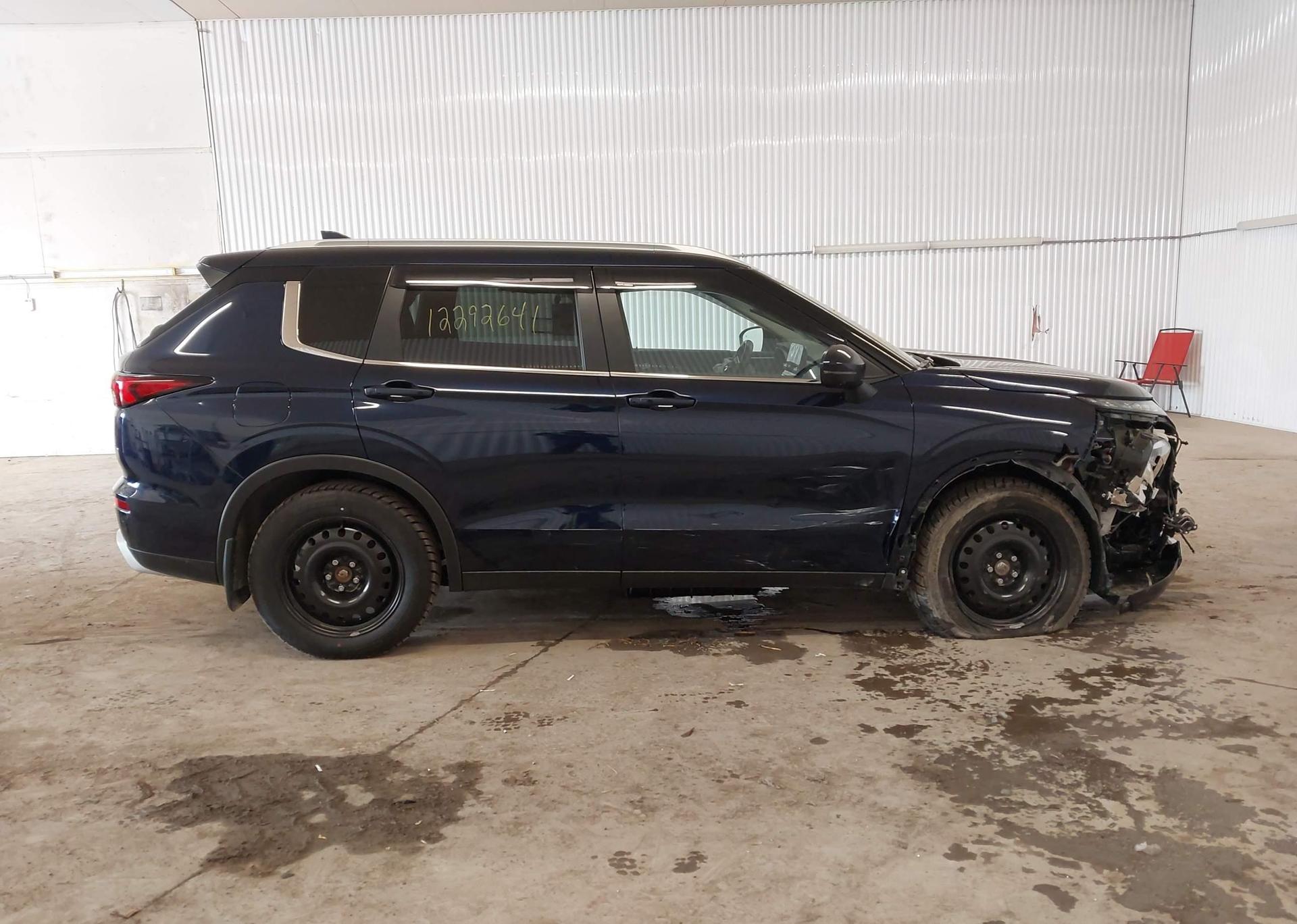 2024 MITSUBISHI outlander