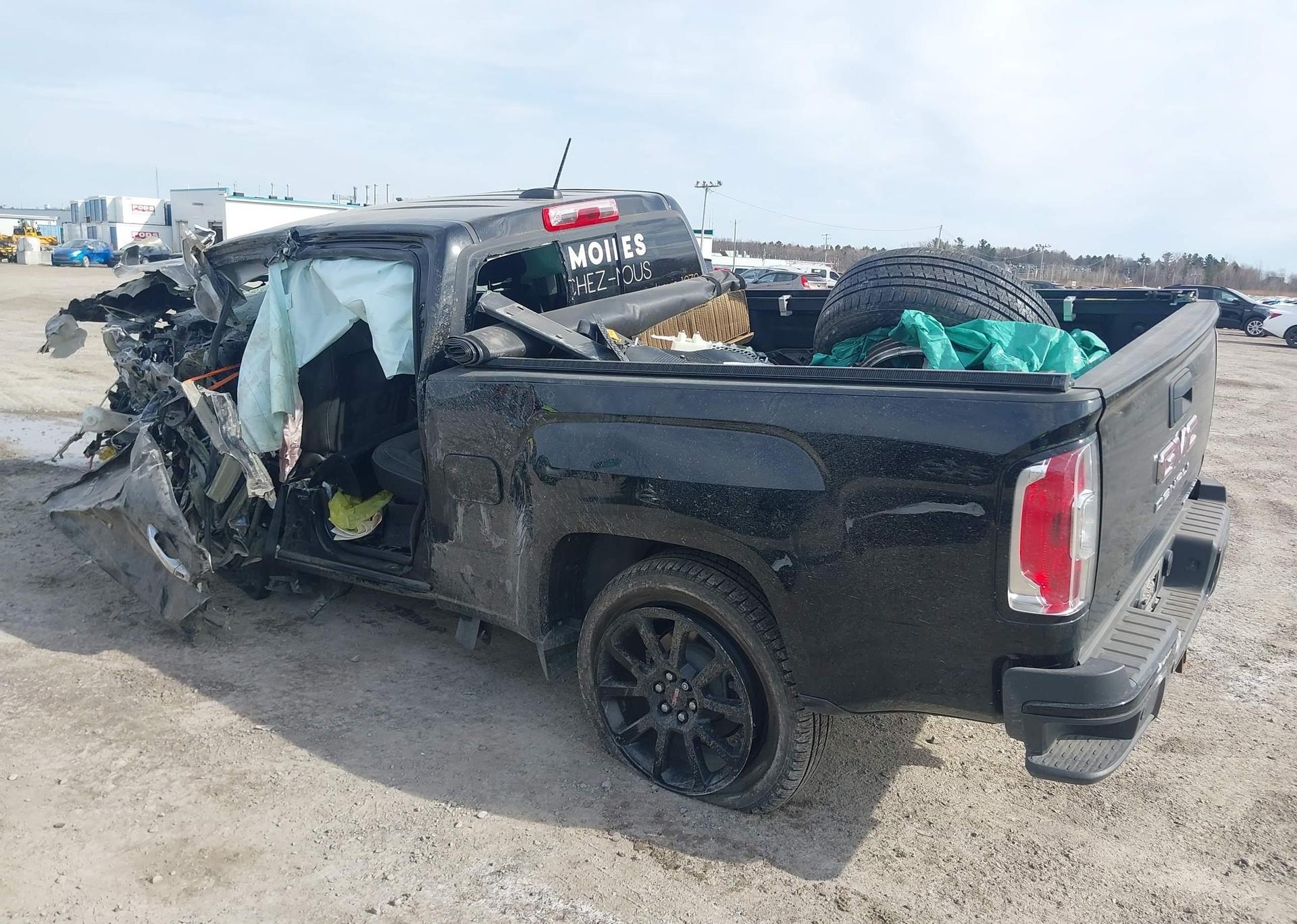 2022 GMC CANYON DENALI