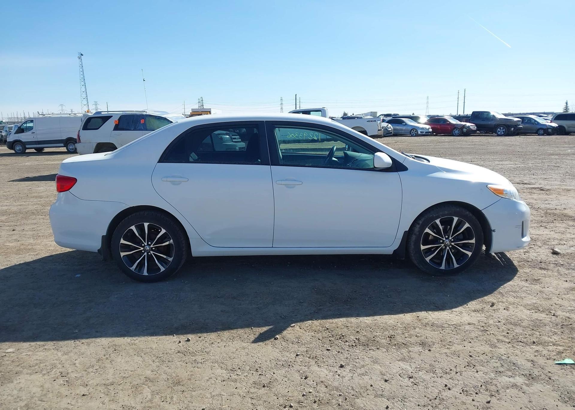 2011 TOYOTA COROLLA S