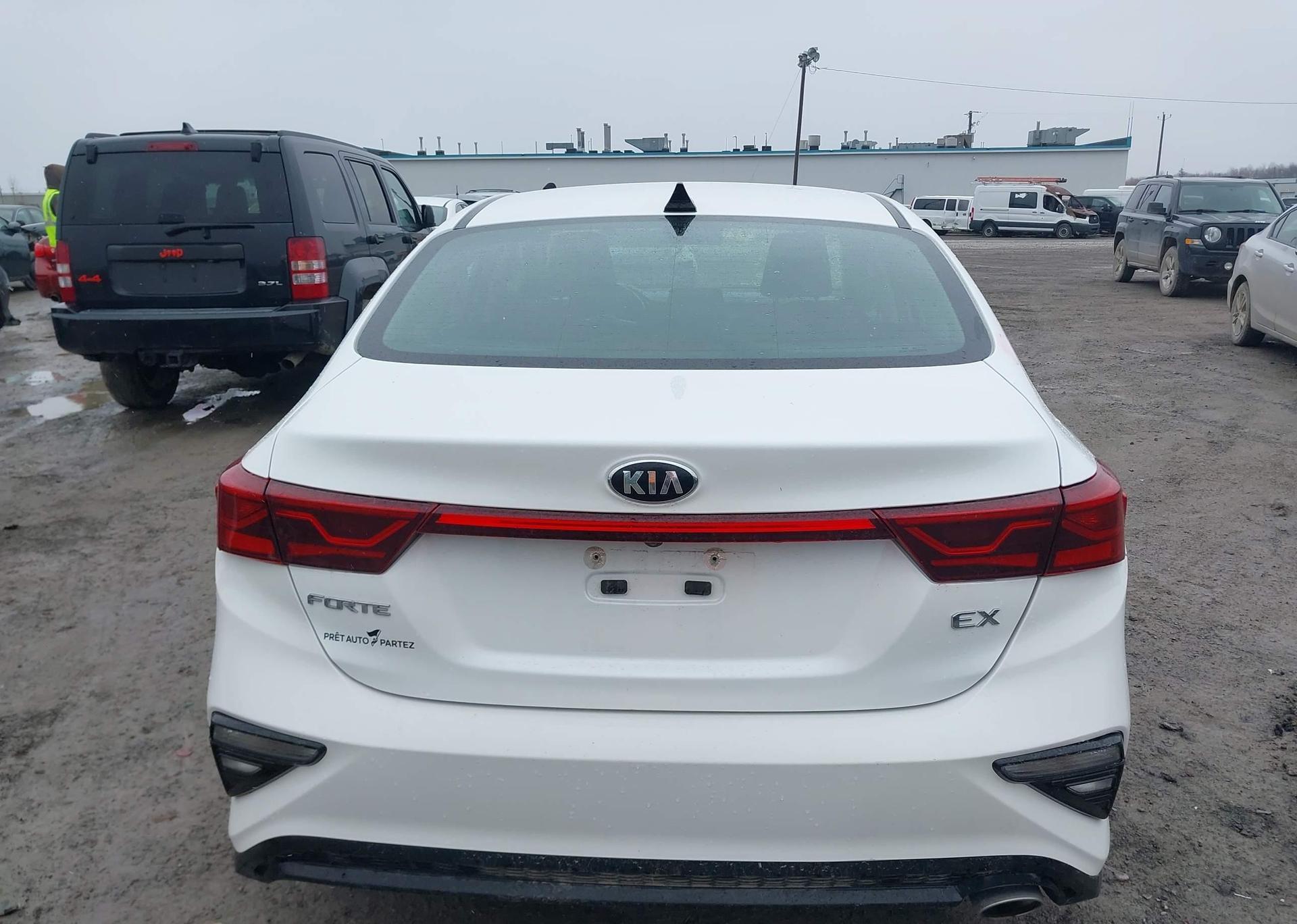 2021 KIA FORTE EX