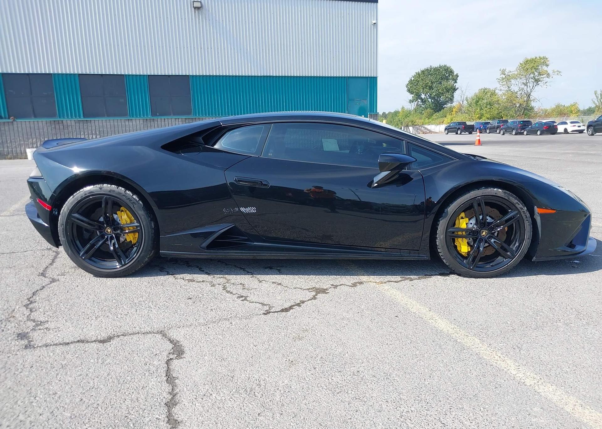 2021 Lamborghini HURACAN