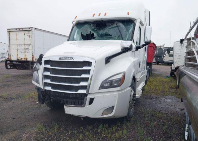 2020 FREIGHTLINER CASCADIA 126