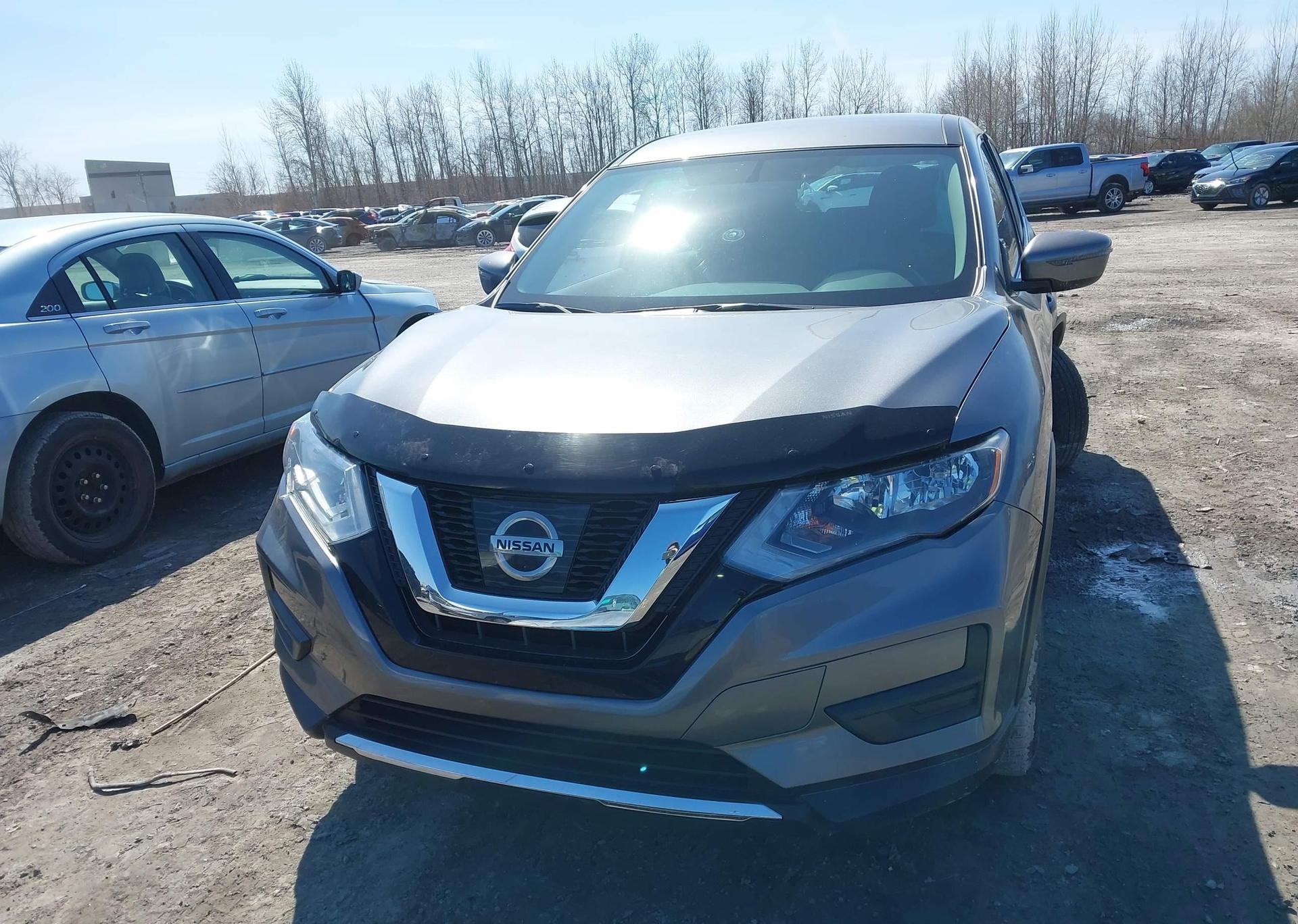 2017 NISSAN ROGUE