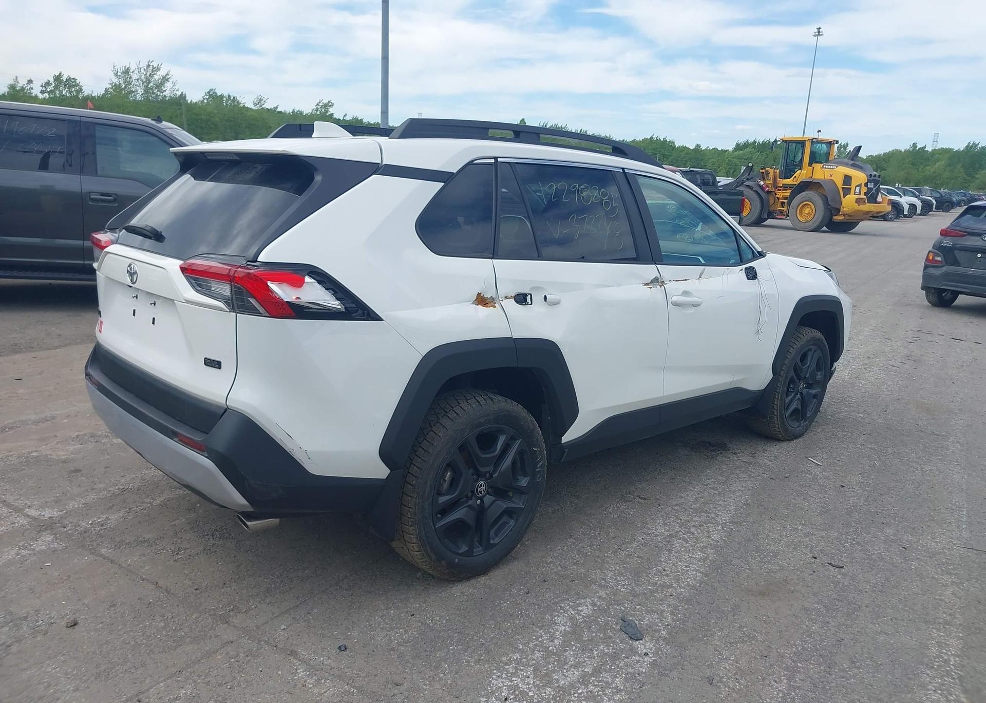 2023 TOYOTA RAV4 ADVENTURE