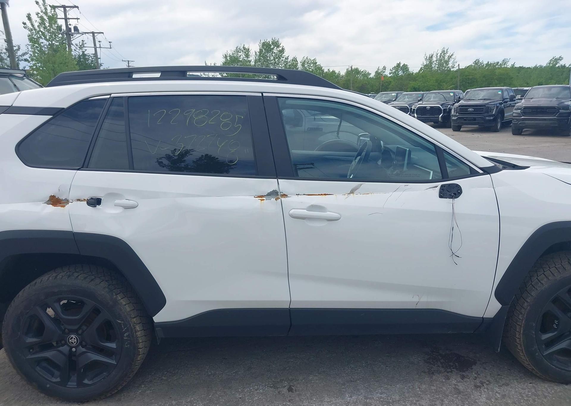 2023 TOYOTA RAV4 ADVENTURE
