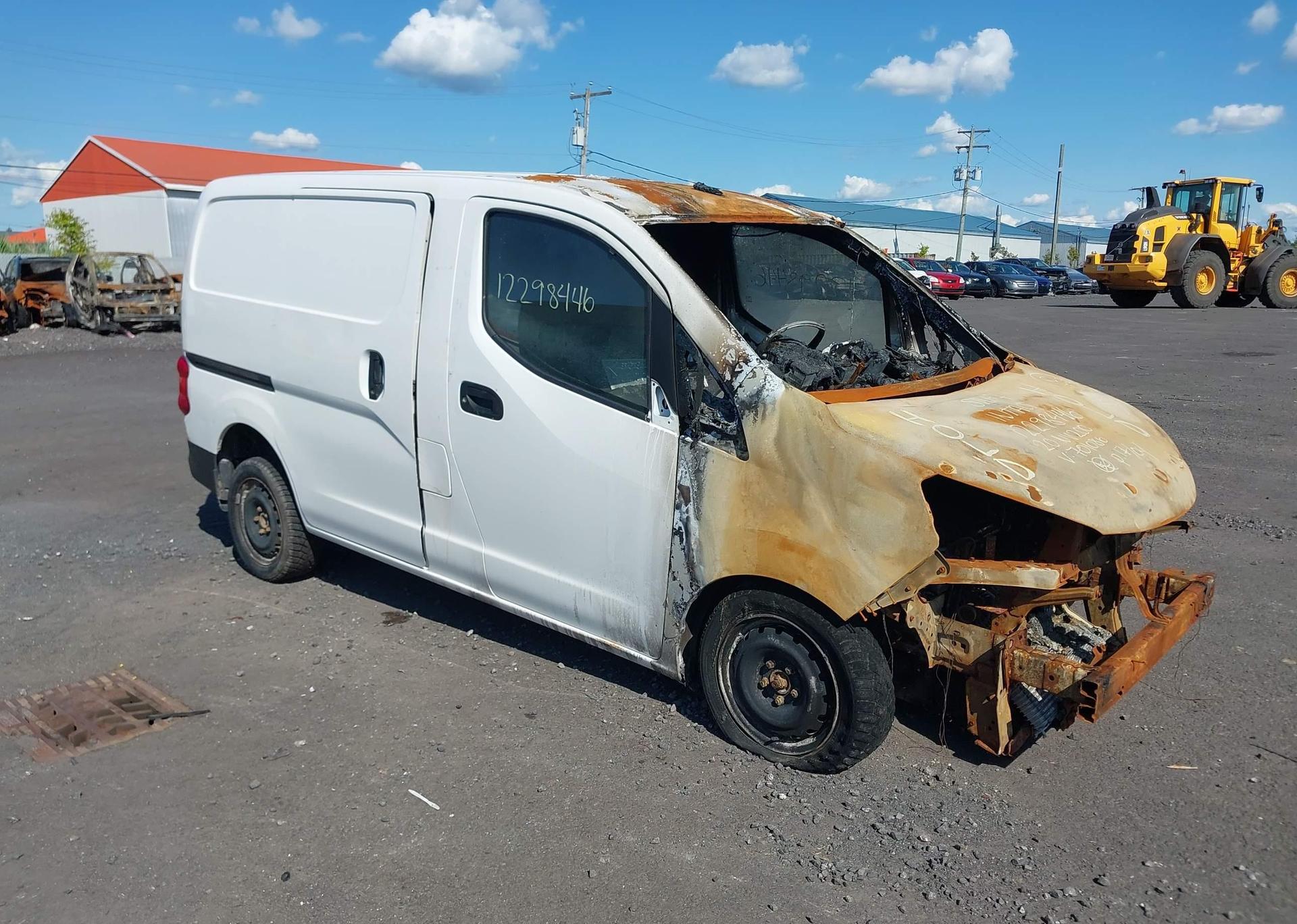2020 NISSAN NV200