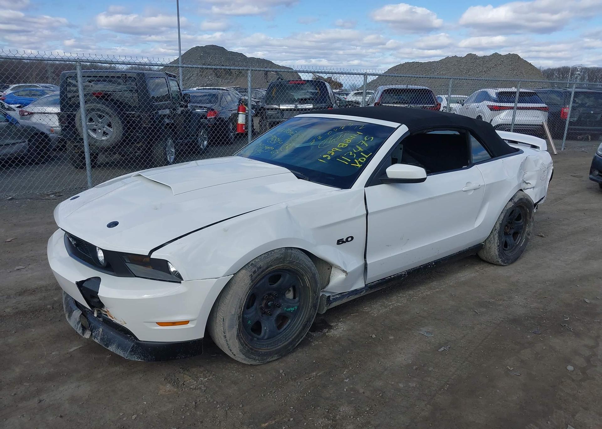 2011 FORD MUSTANG GT