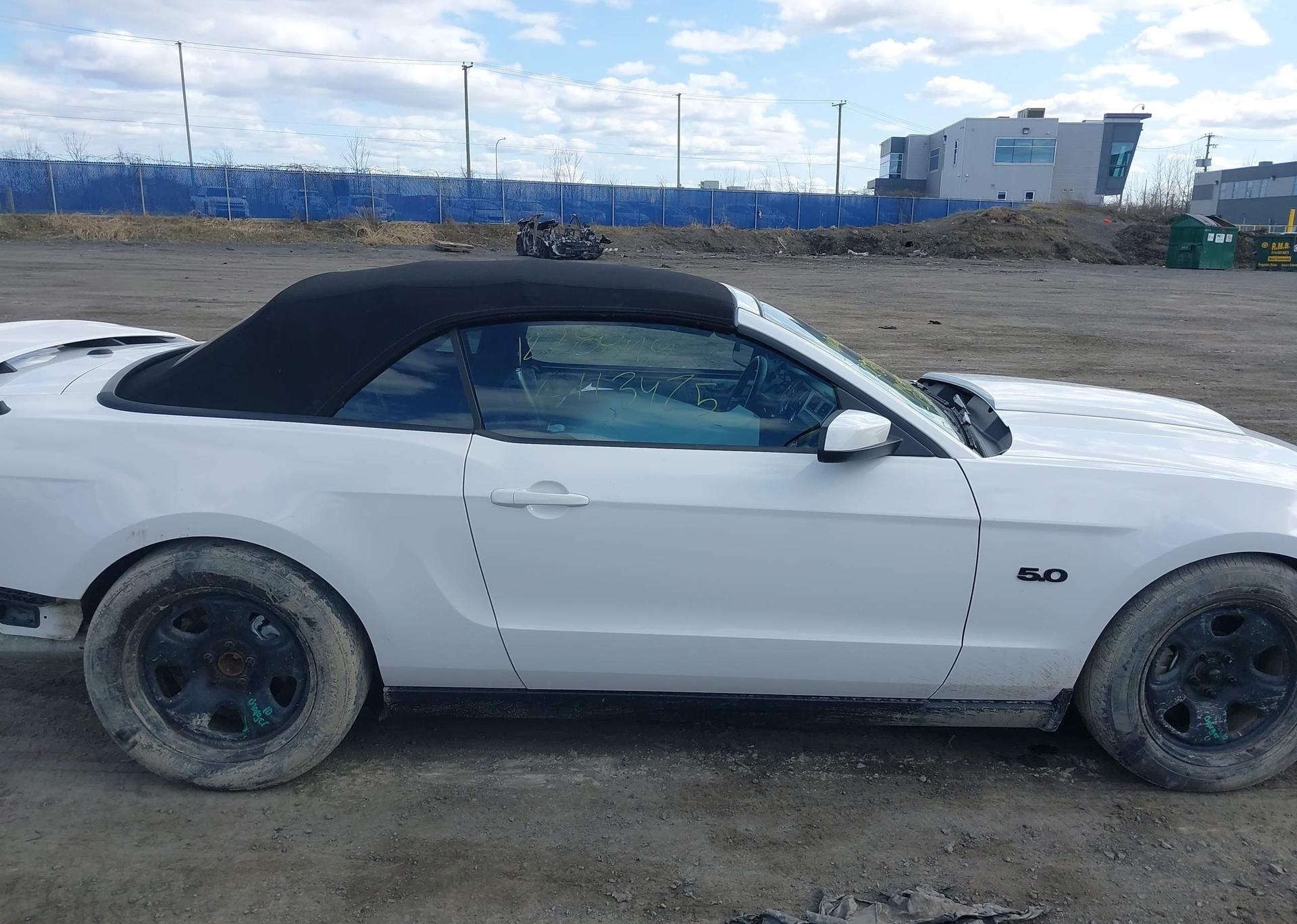 2011 FORD MUSTANG GT