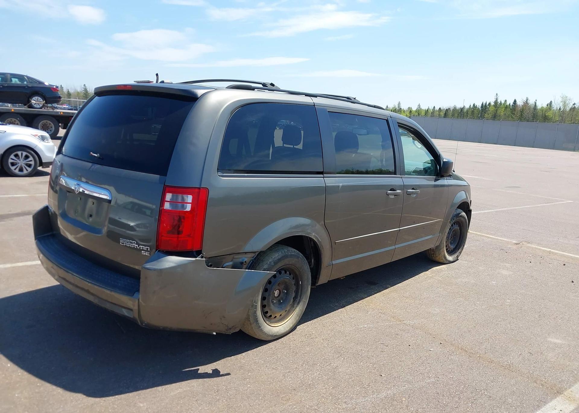 2010 DODGE GRAND CARAVAN SE
