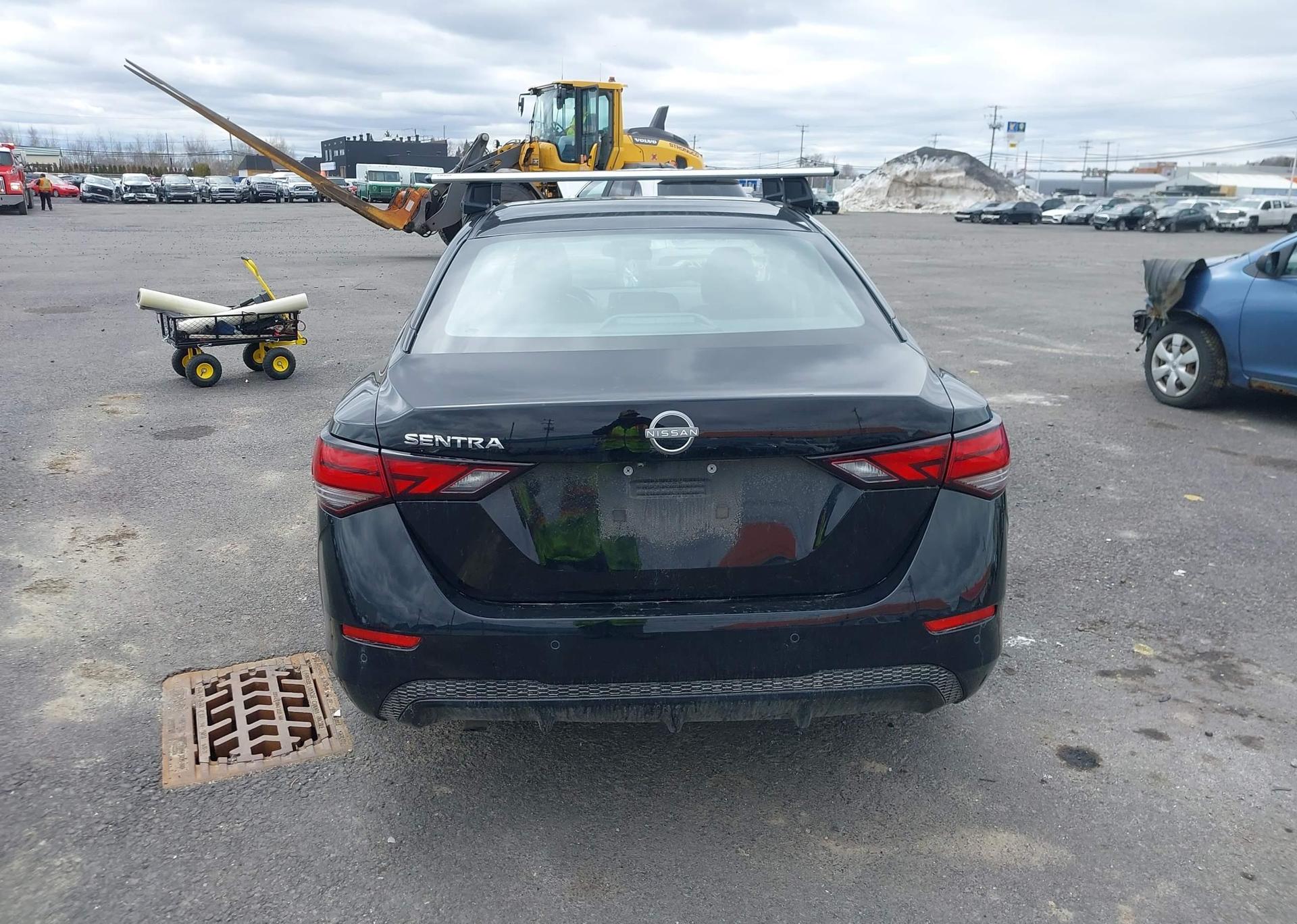 2024 NISSAN SENTRA