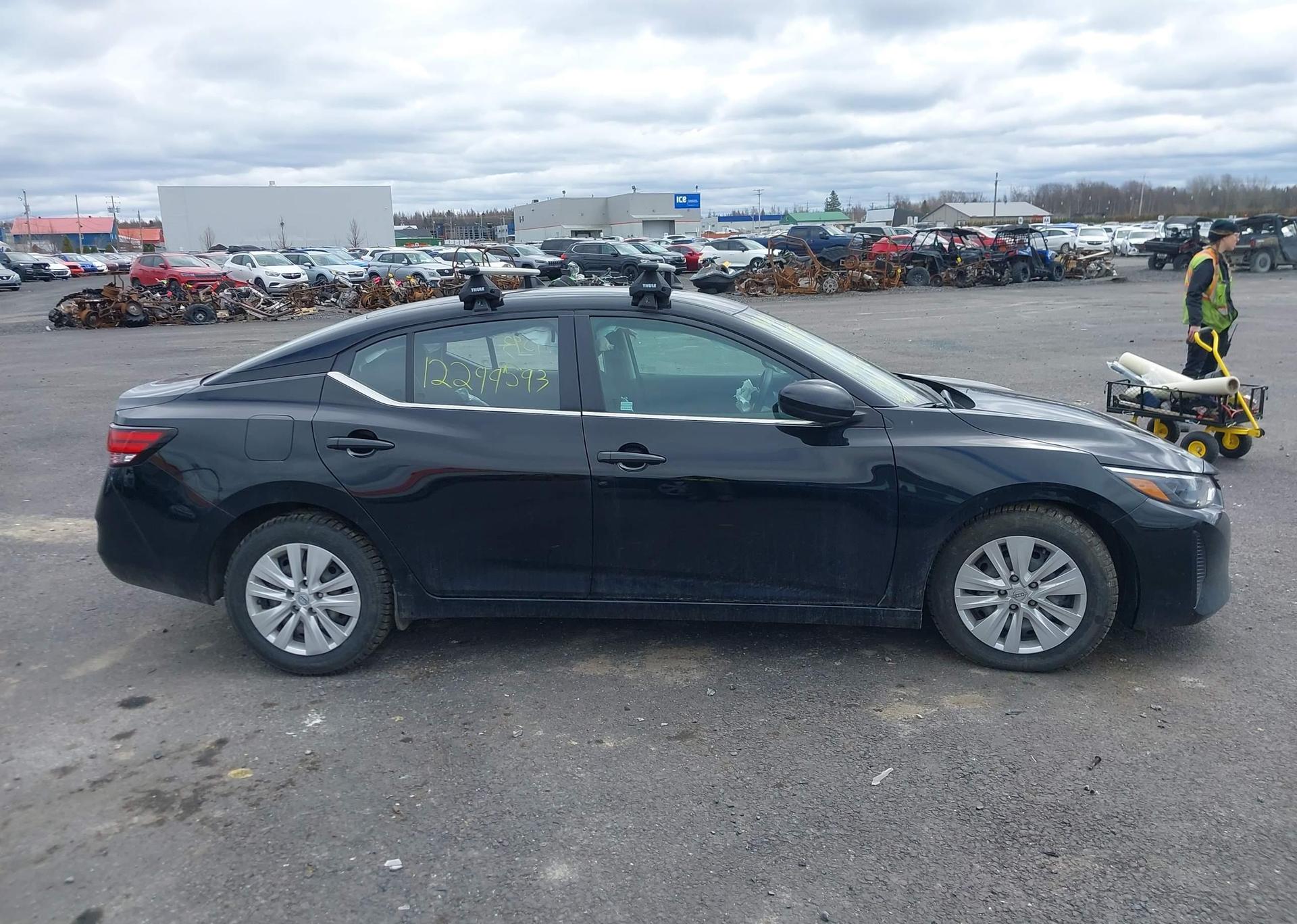 2024 NISSAN SENTRA