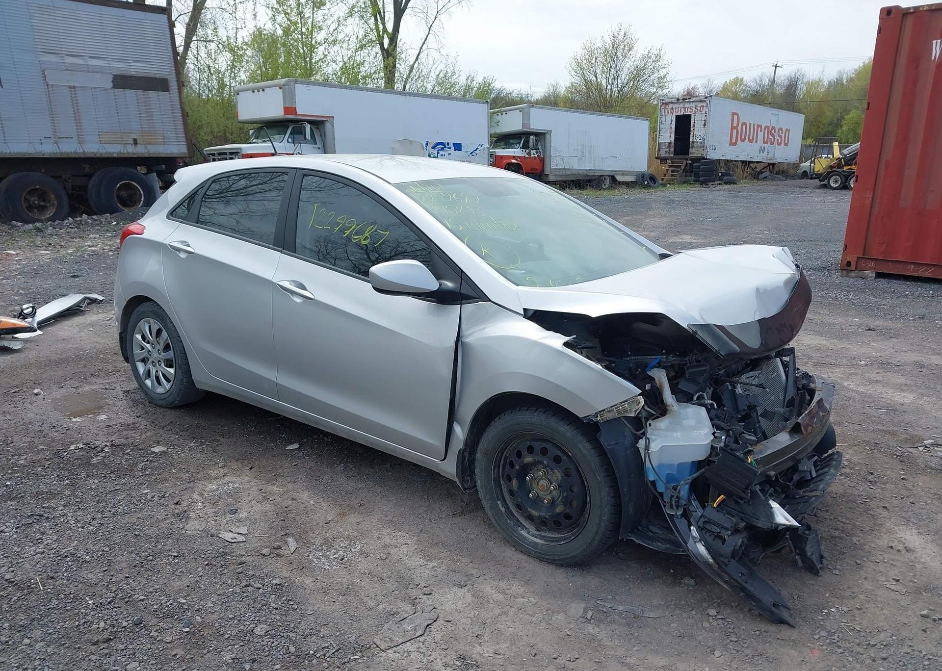 2015 HYUNDAI ELANTRA